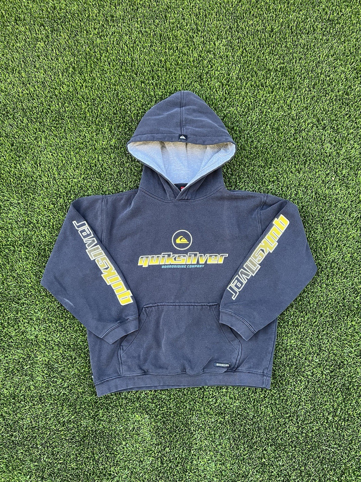 Vintage Quicksilver Kids Pullover Hoodie Size Medium Blue 90s Surf Skate Beach