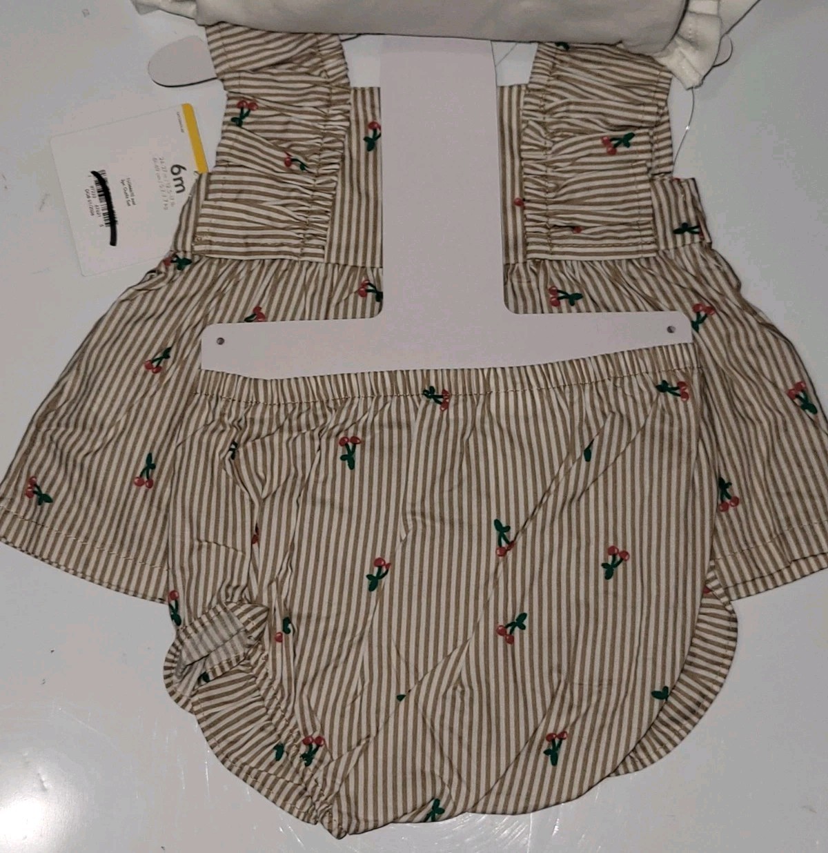 Lot Of 2 Carter’s Baby Girl 3 Piece Outfits Size 6 Months