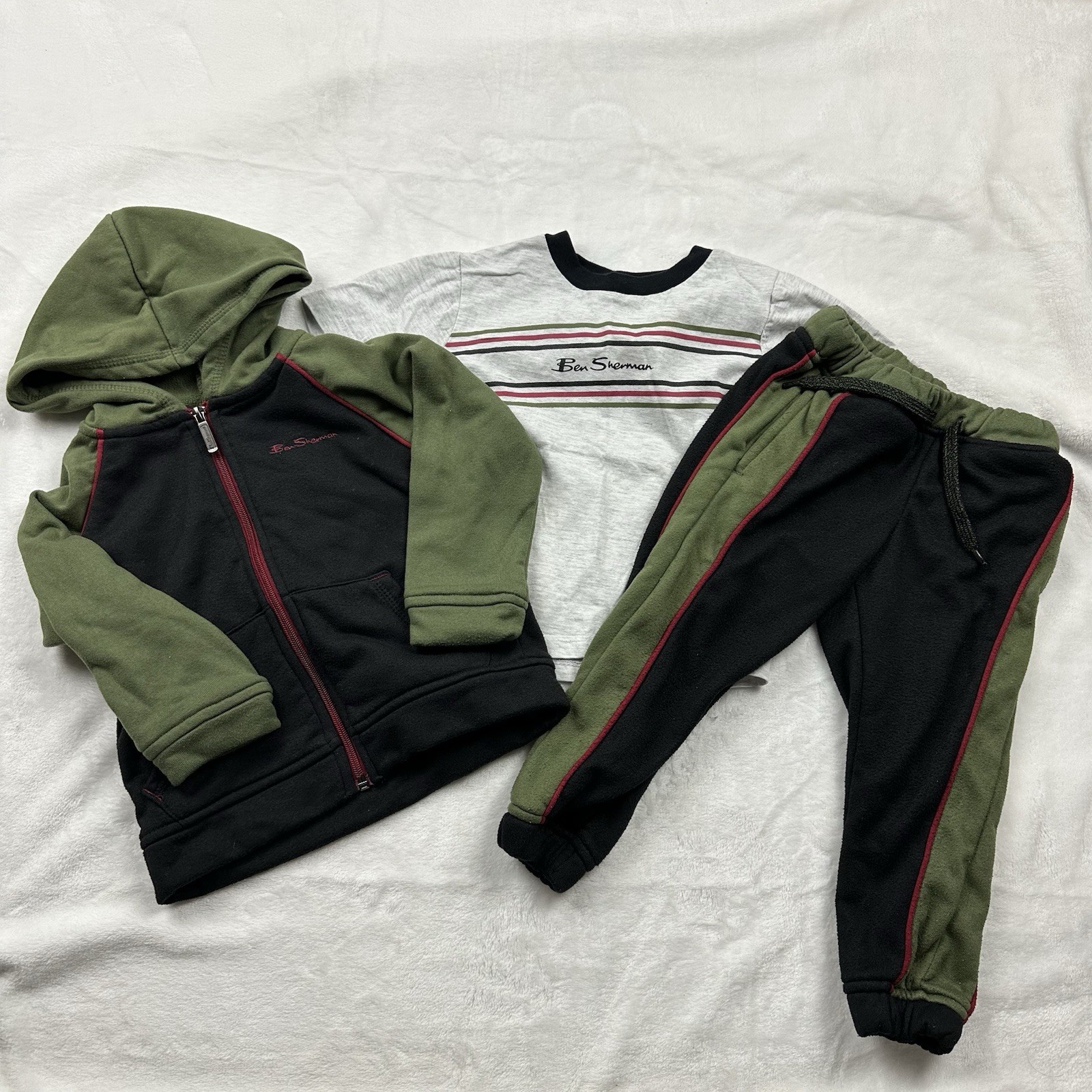 Ben Sherman Outfit Set Boy’s 3T Green Black 3 Piece Pants Sweater Shirt