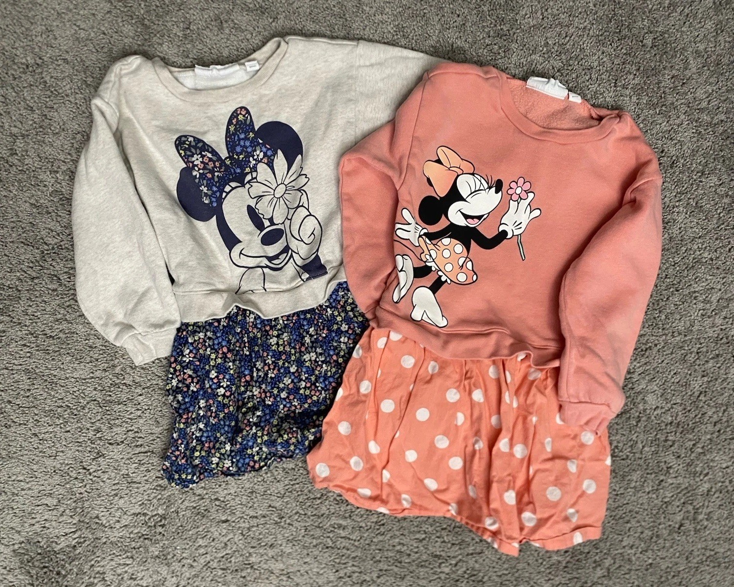 babyGAP x Disney Minnie Mouse 2pc Sweatshirt & Skirt Set Pink 5 Years