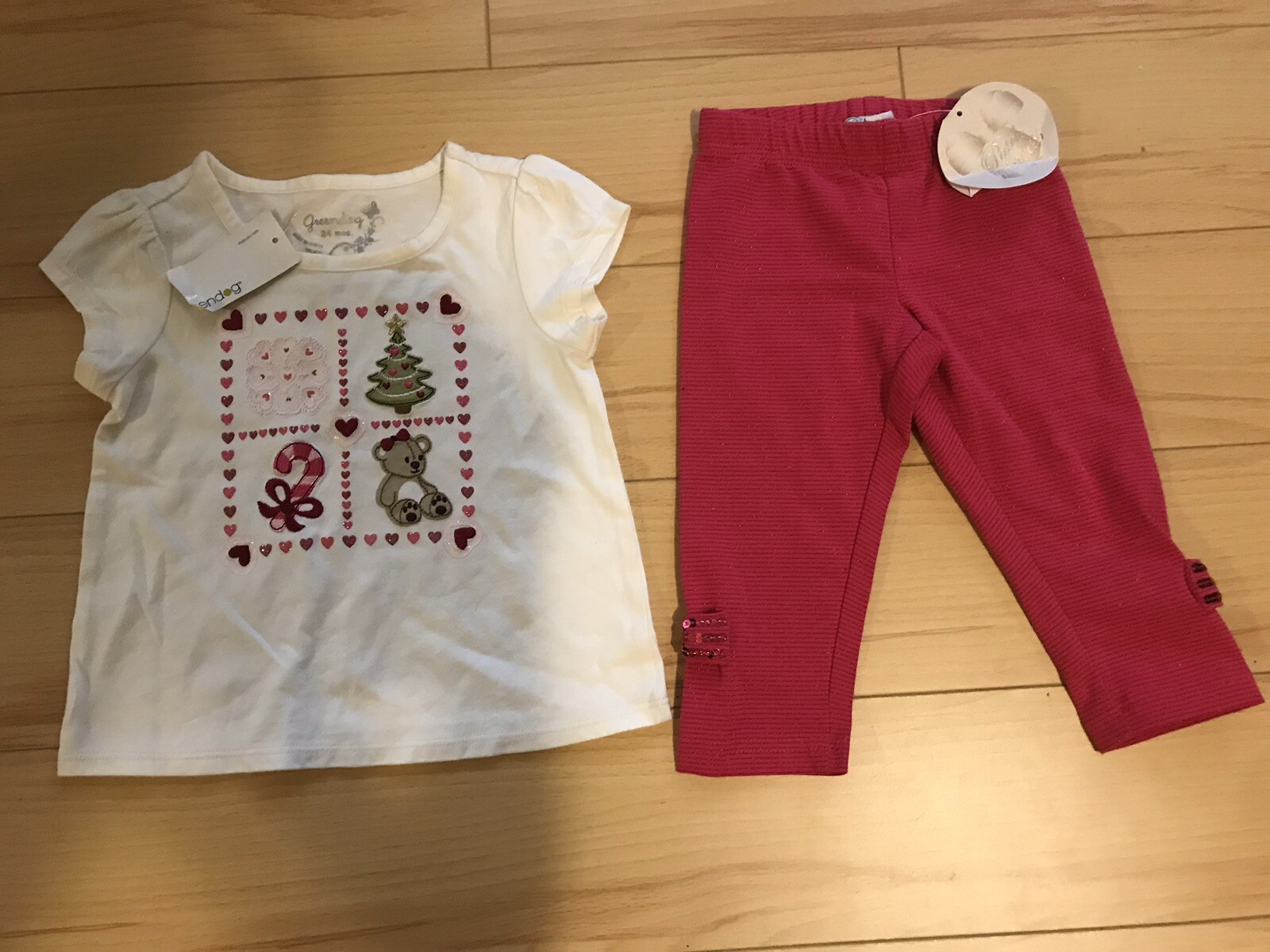 Greendog white color Christmas, Holiday shirt / Top And Pink Leggings size 24M