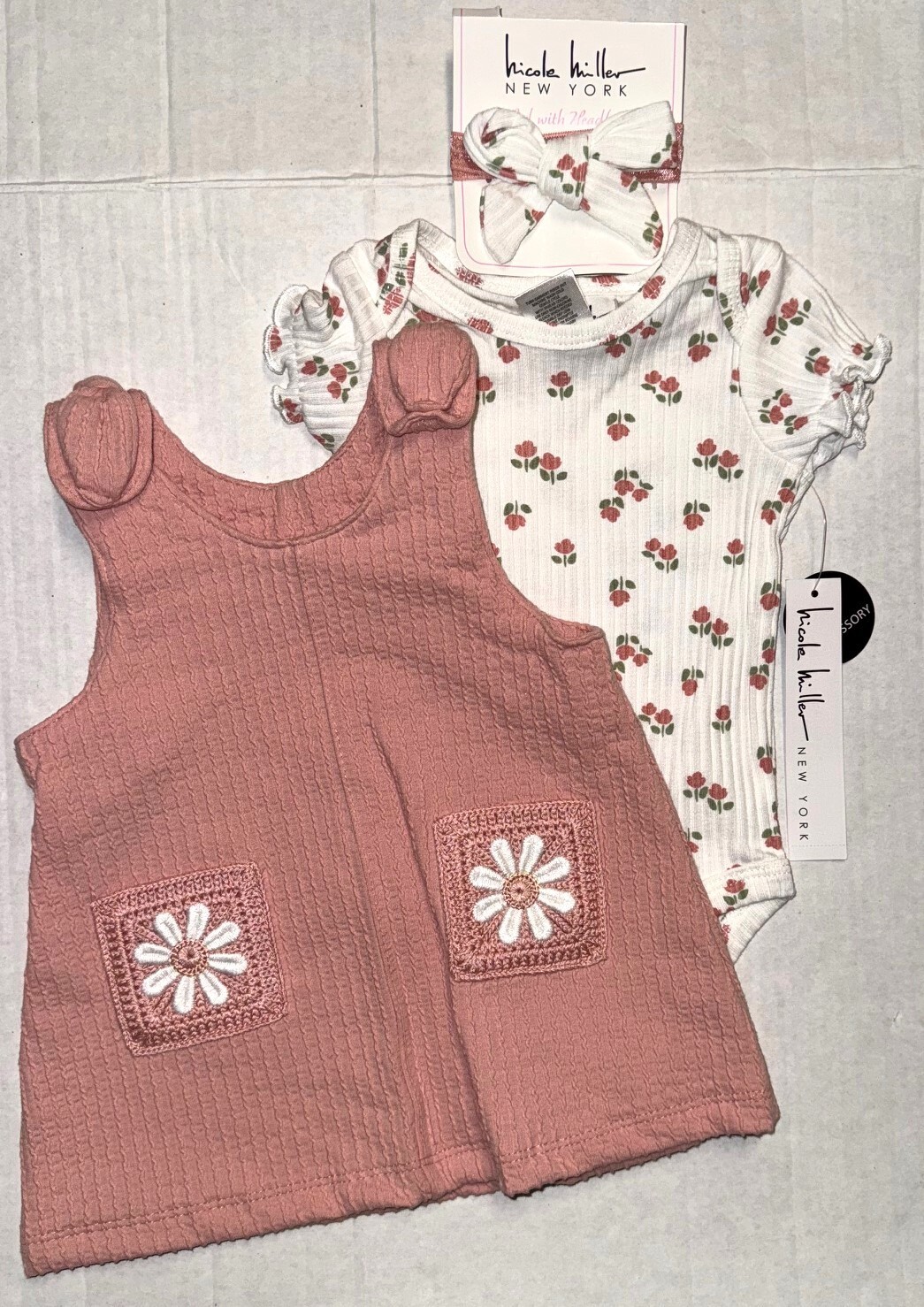 NICOLE MILLER 3 piece set cream/pink FLORAL motif size 3-6 months
