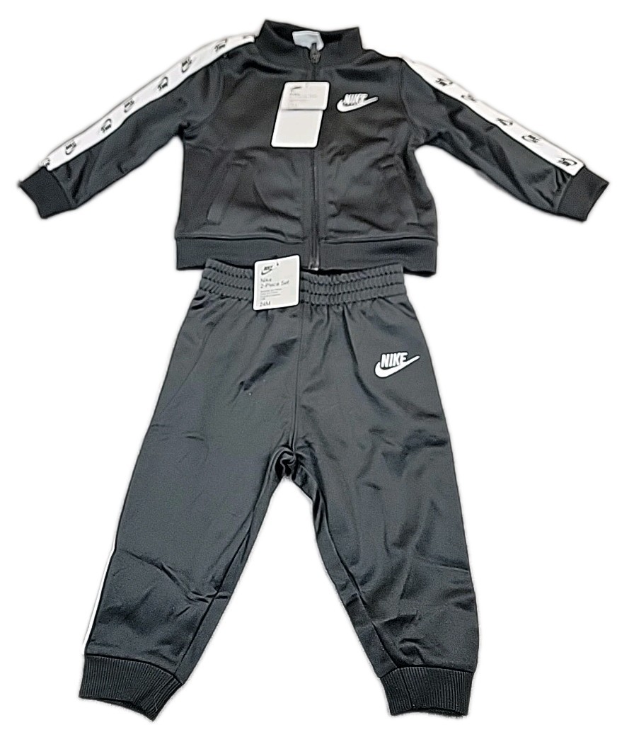 Nike Baby Boy 2 Piece Jogging Set Tracksuit Black WHITE 24M NEW NWT RUNNING RUN