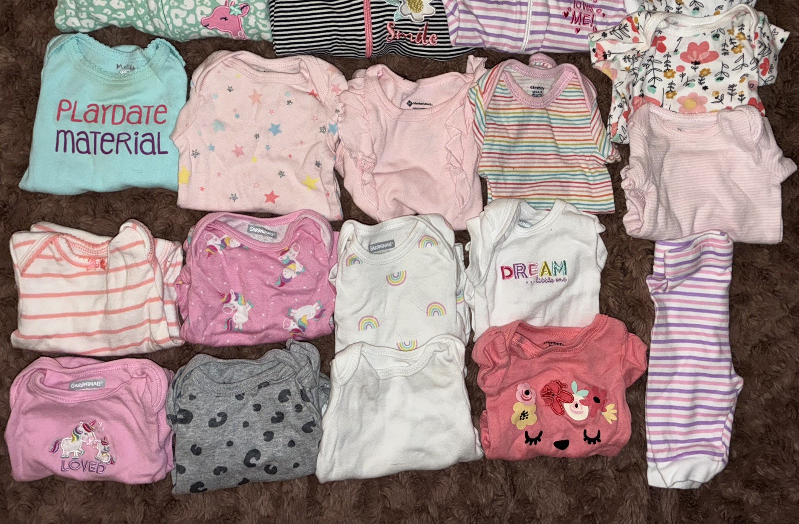 Baby Girl Clothing NB-9m Includes Various Brands And Styles Never Worn