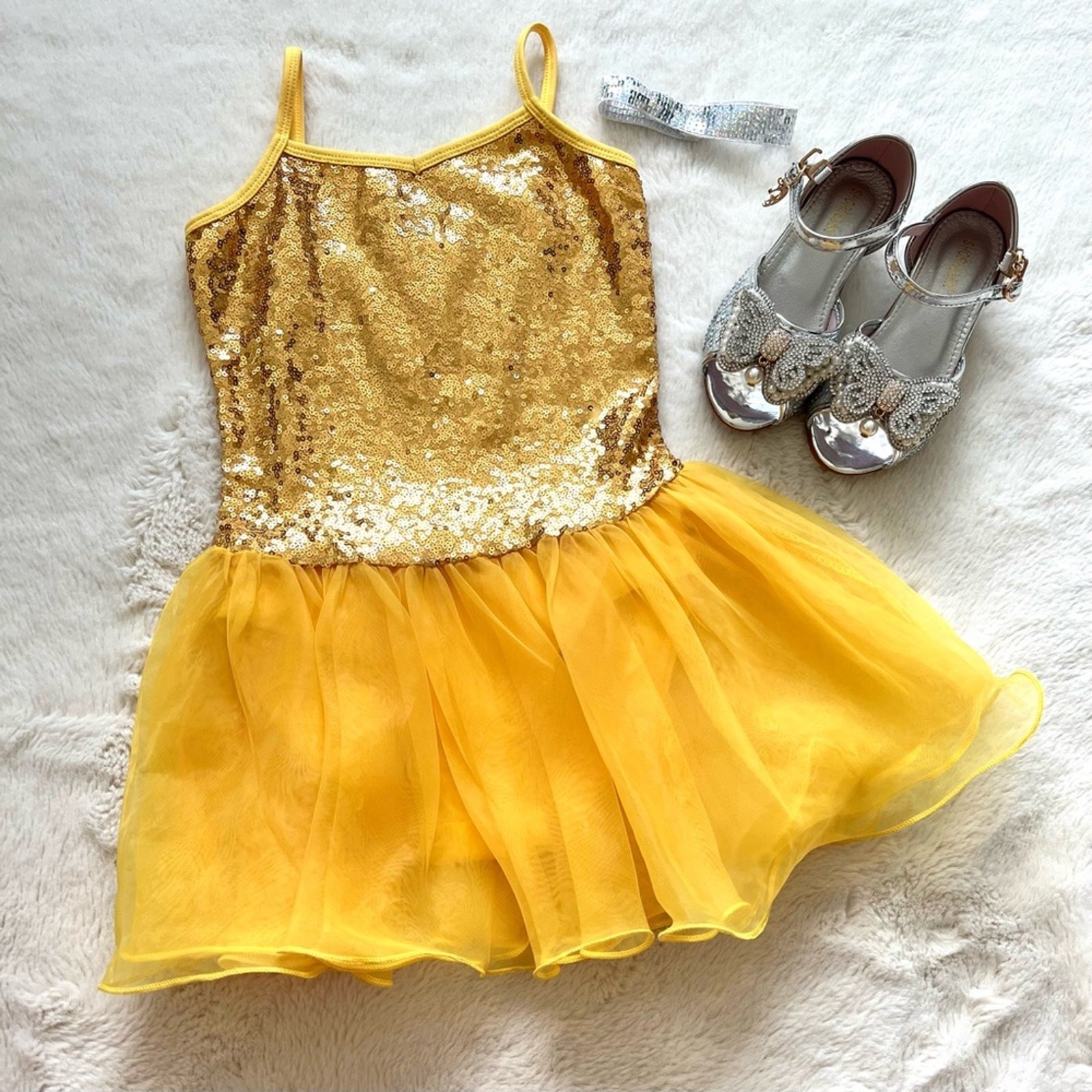 Bundle toddler girl dancing costume 4-5 Y with shoes size 27