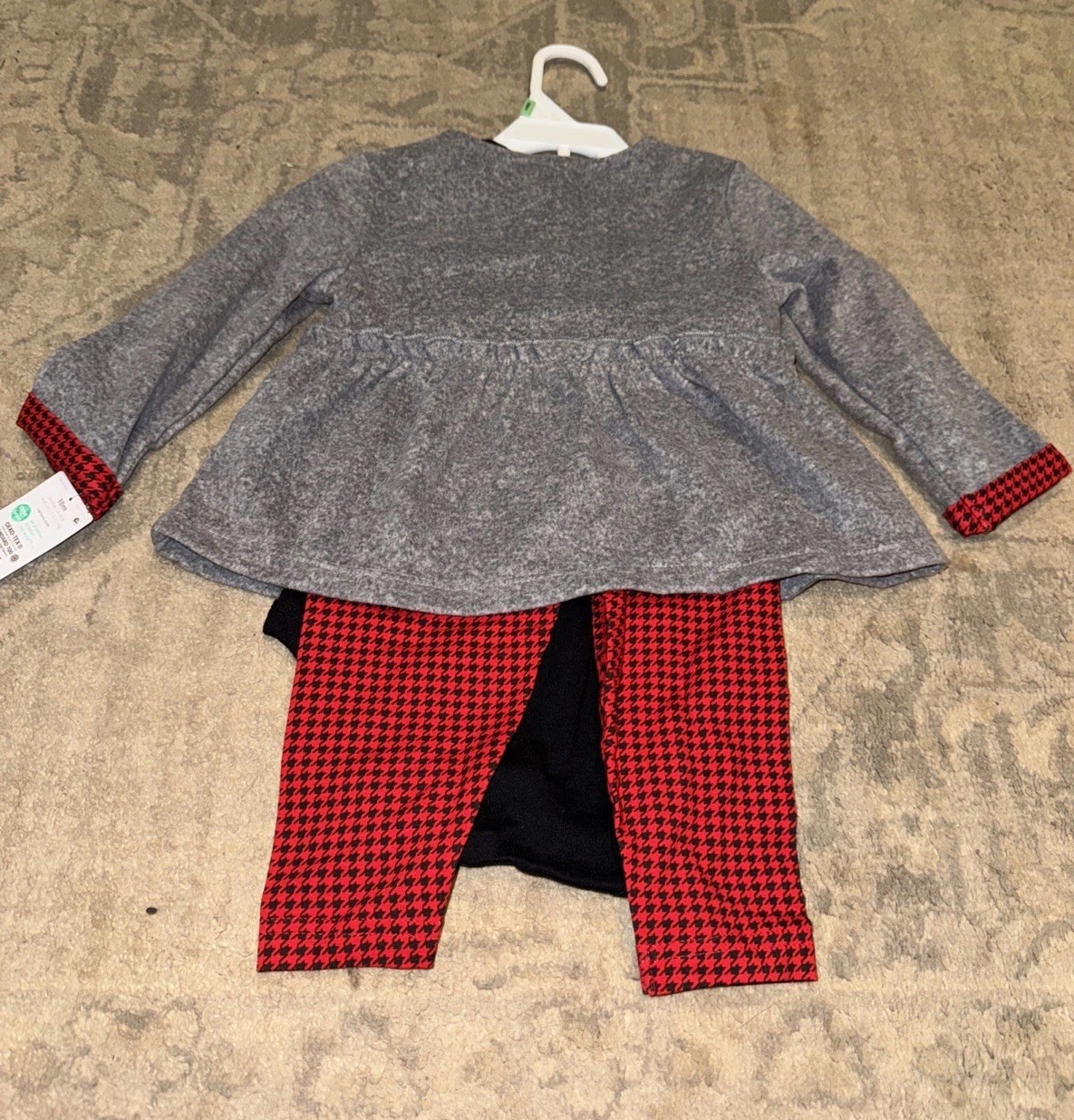 New Carter’s Girl 18 Months 18M Baby gray Black Red 3-piece Outfit Pants Shirt
