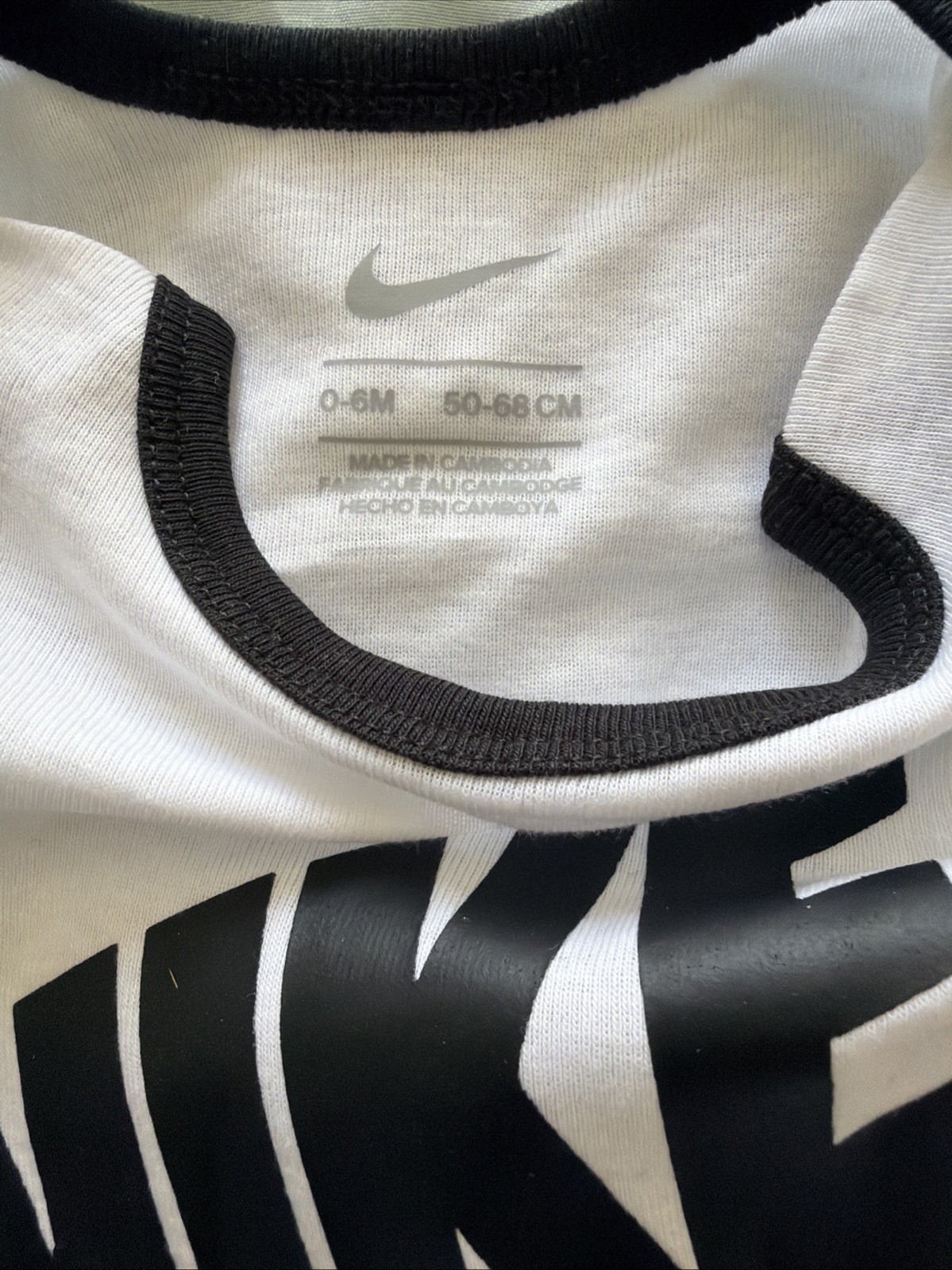 Nike Black & White Infant Baby Set Bodysuit, Booties, Size 0-6 Months