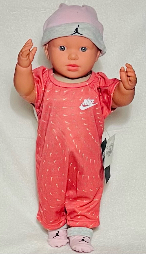 NIKE/JORDAN Baby Girl’s 3-pc GIFT SET: Bodysuit/Romper, Hat & Booties 0-6 Months