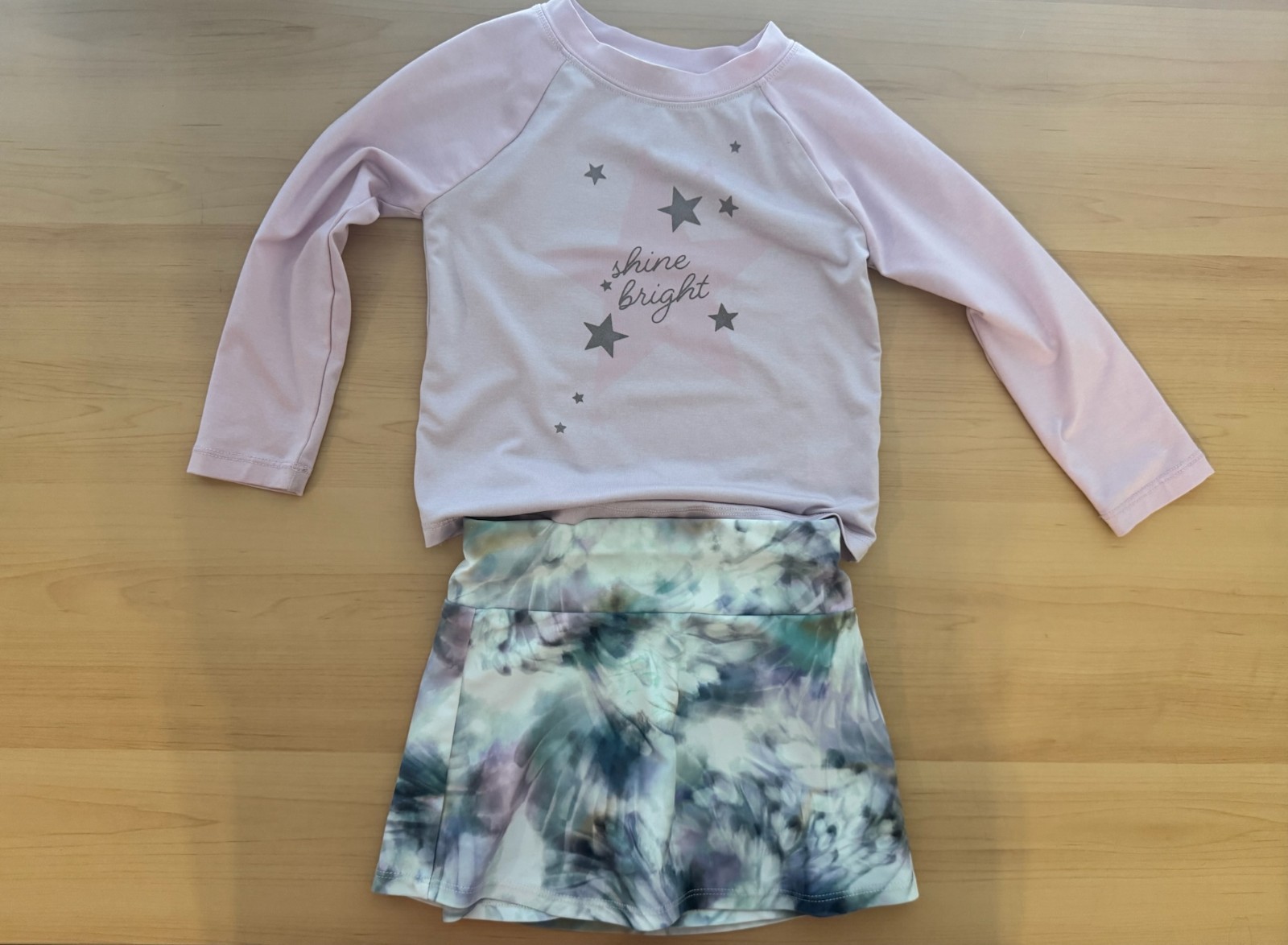 Runway 2 pice Girls Outfit Long Slevee Shirt Slirt Quick Dry Toddler Size 2T