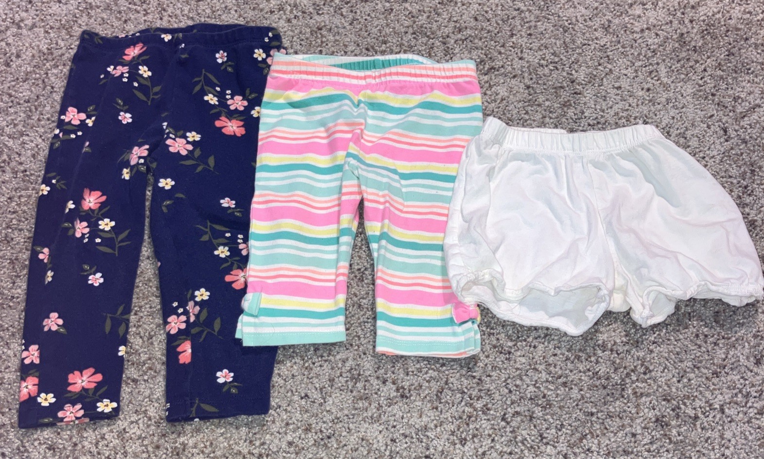 Girls 18-24 months lot – onepieces, shirts, pants. multi color/pattern. 10 piece