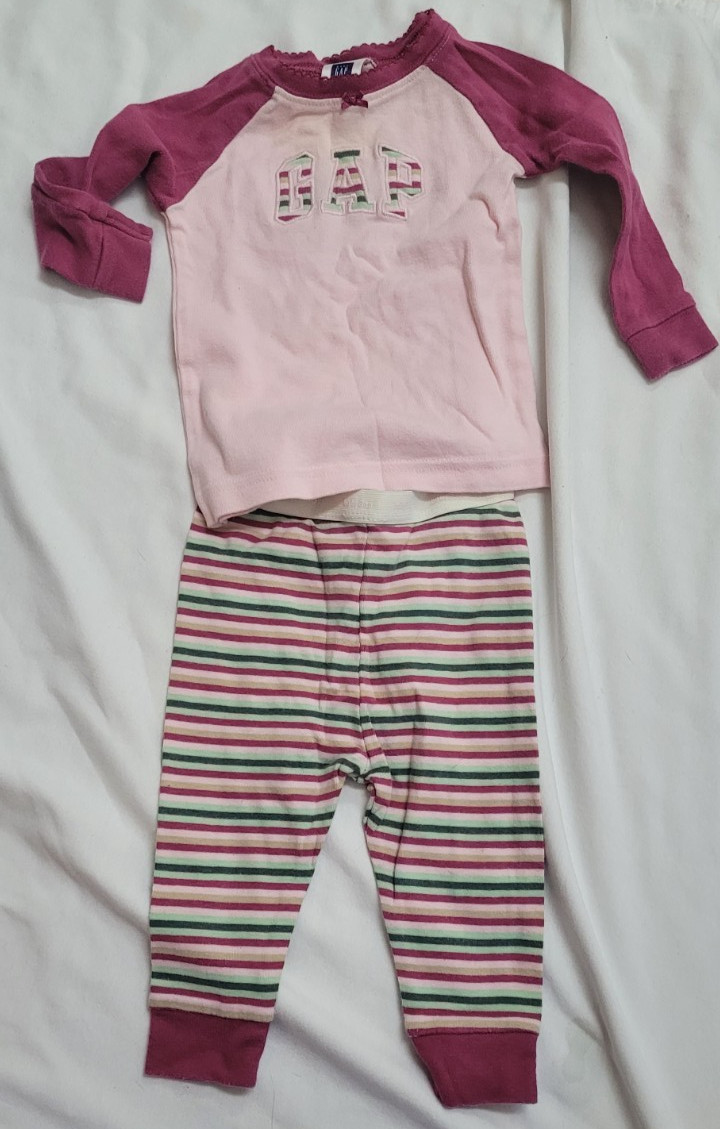 20 Pieces Mixed Lot of 6-9 month old Girls Clothes Bathing Suit Dresses Pajama
