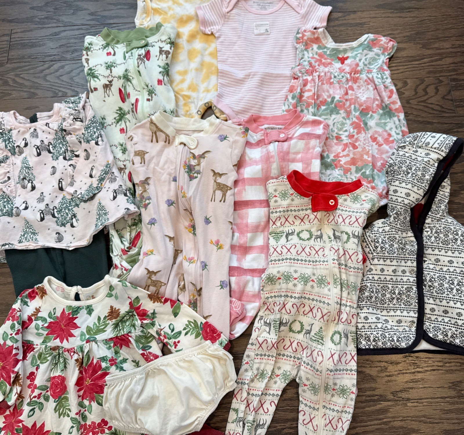 Burt’s Bees Baby Girl 0-3 Month And 3-6 Month Bundle Lot Clothes – 11 Items!