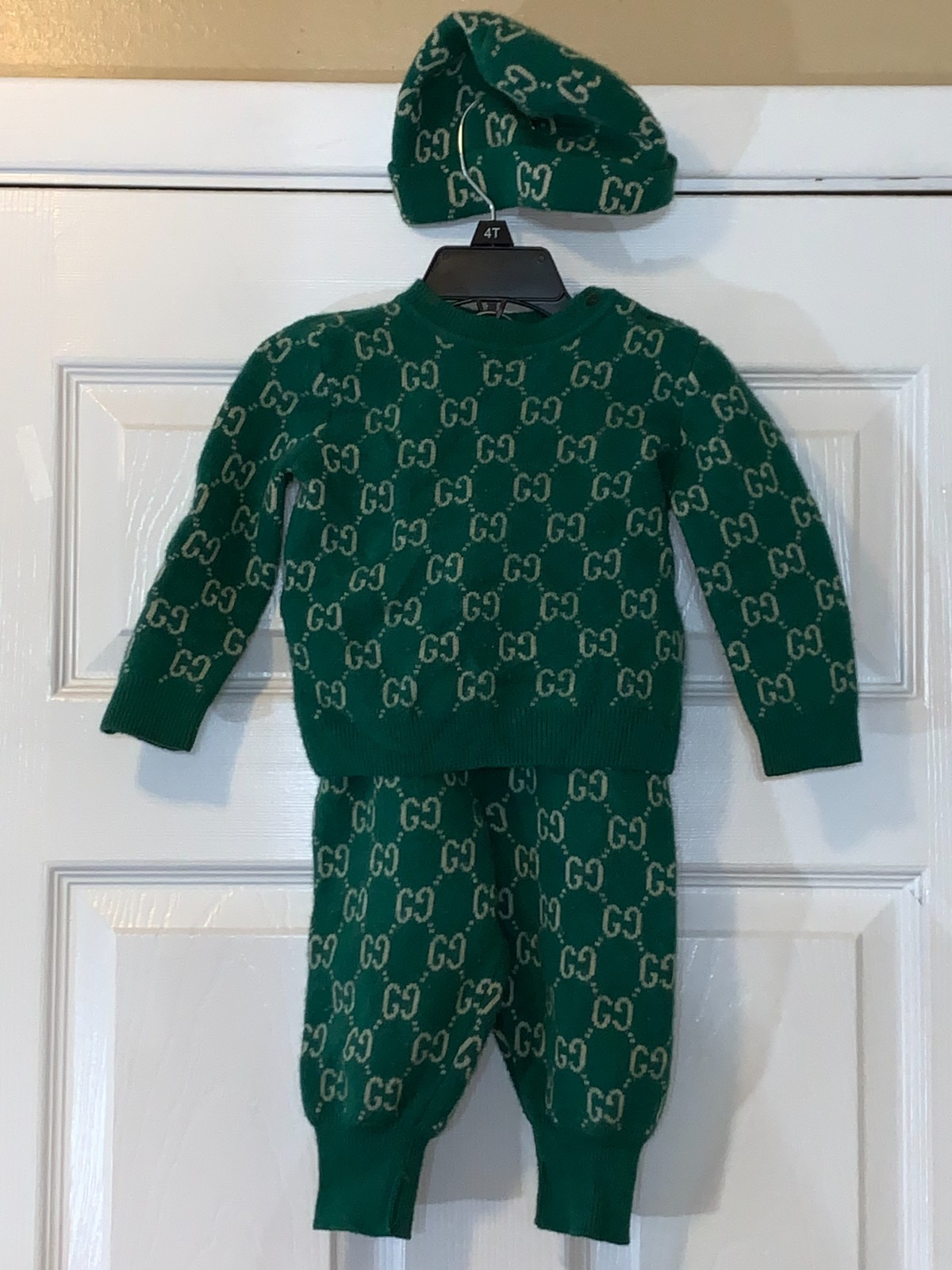 GUCCI TODDLER SWEATER PANTS AND CAP BABY SIZE 9-12 MONTHS MADE IN ITALY