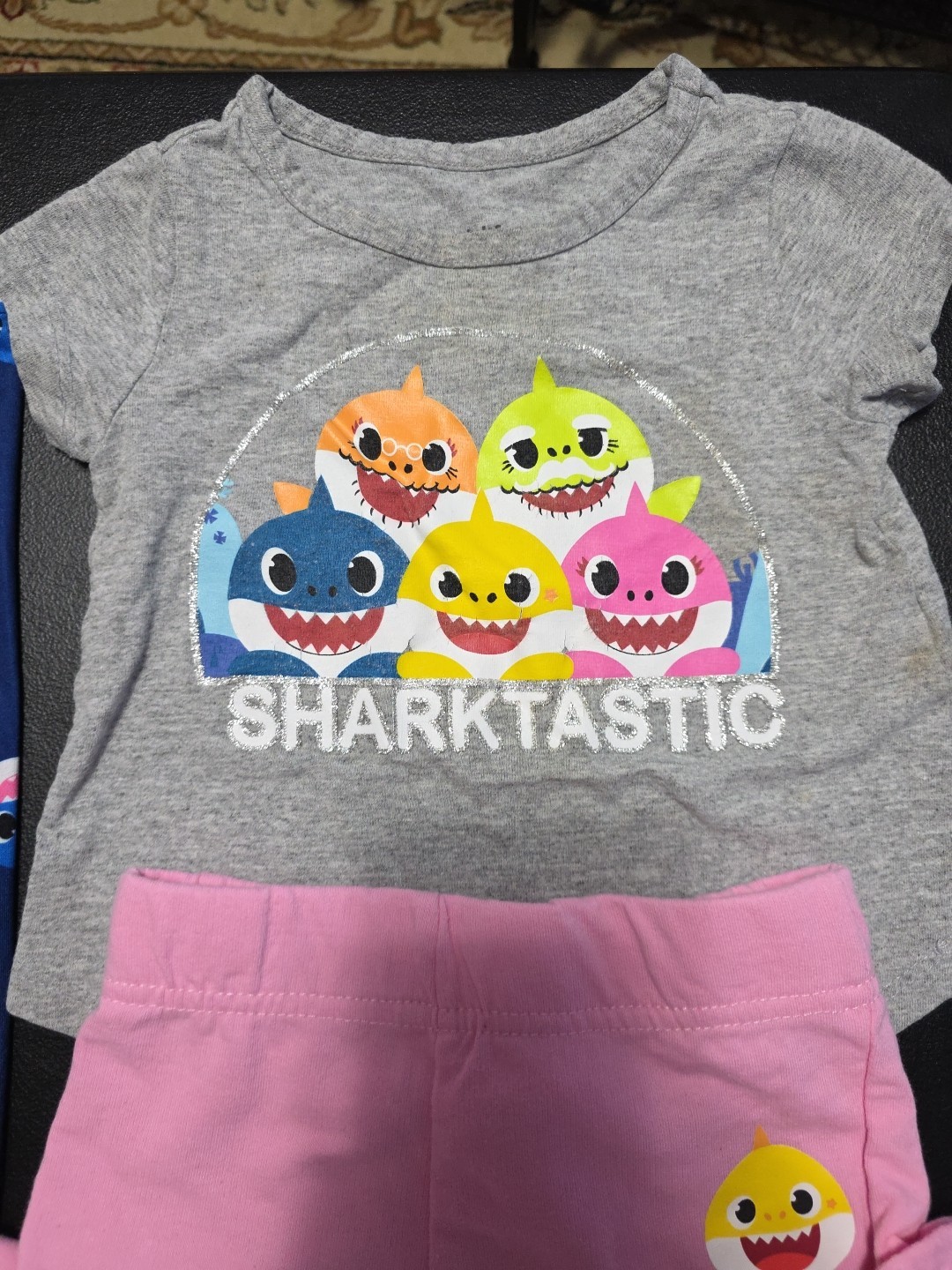 Girls Sz 2T BABY SHARK 3pc Outfit