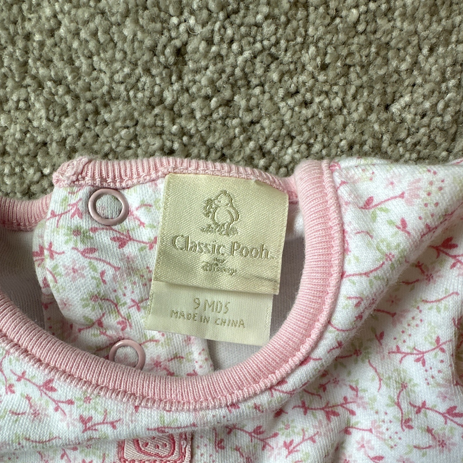 Vintage Disney Classic Pooh Girls 3-6M/9M 3pc Knit Cotton Bodysuit/Cardigan Set