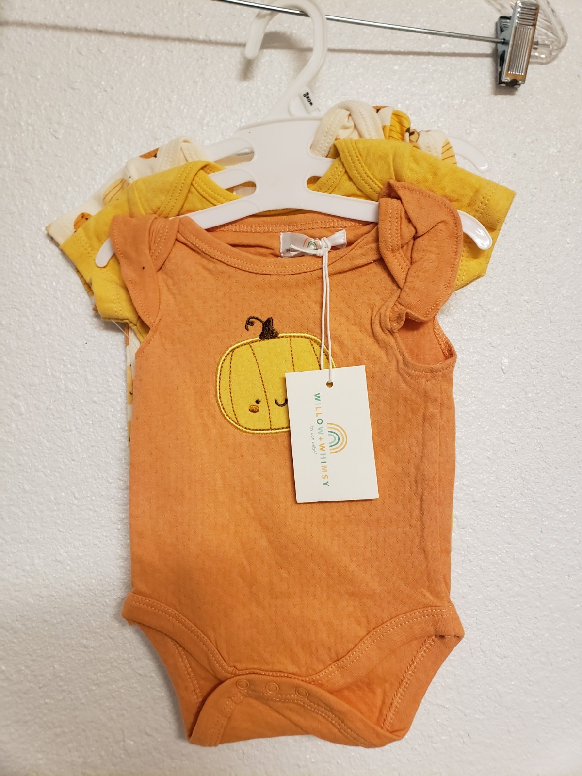 Thanksgiving Ruffle Short Sleeve Pumpkin Fall Bodysuit Set Assorted Size 0-3