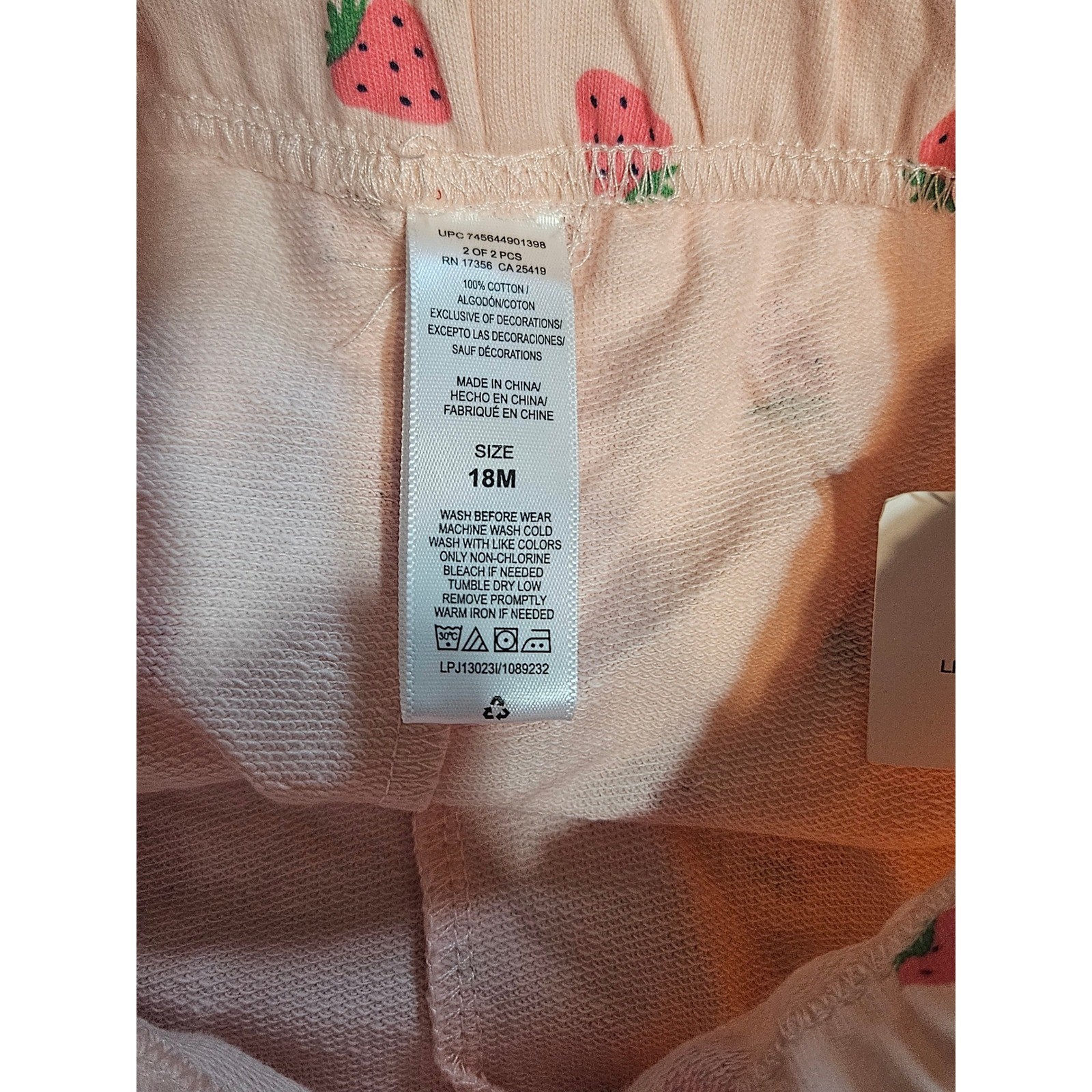 🩷Max Studio/ little Me Baby Girls Pink Strawberry Shorts and T-Shirt Set 18M💜