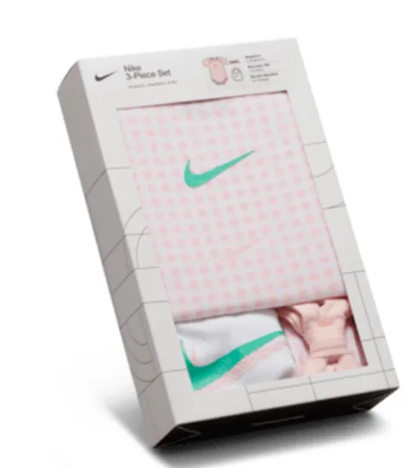 Nike Baby 3 Piece Set W Bodysuit, Hat & Bib Unisex Newborn 0-6M