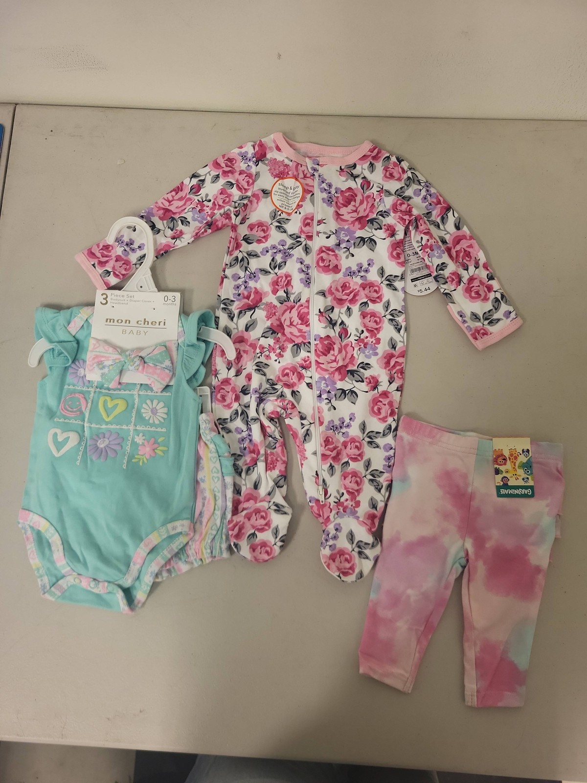 Baby Girl Clothes Lot 0-3 Months Mon Cheri Set Wonder Nation Sleeper Garanimals