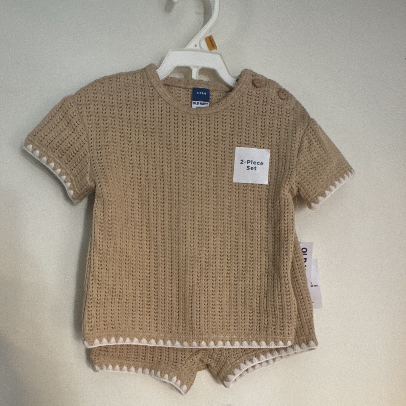 Old Navy 2pc Knit Shorts Set Beige/White Cotton Short Sleeve 6-12 Months