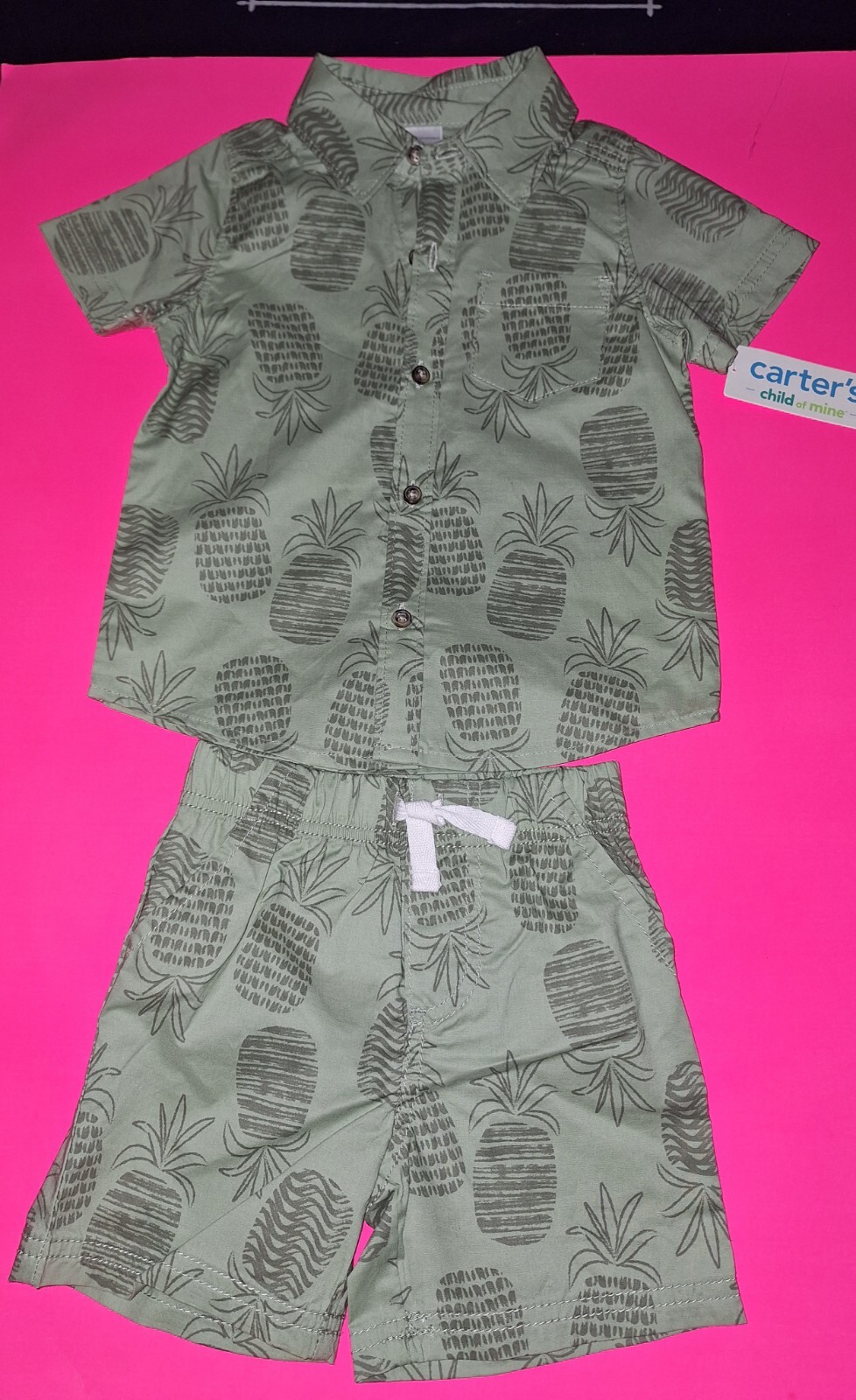 Carters Baby Boy 2-Piece Outfit Set Green Shirt/Short Toddler Sz 18. Mo