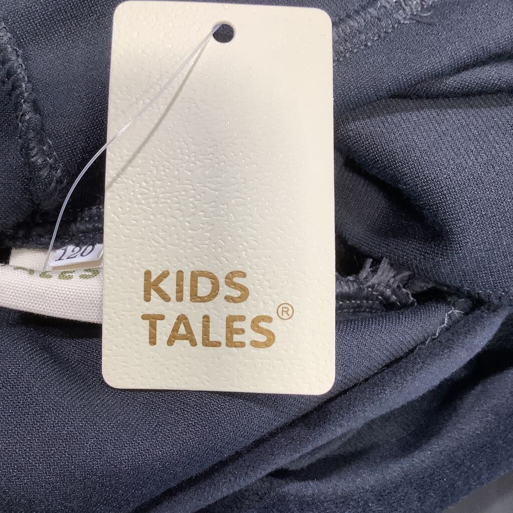 Kids Tales Unisex Track Suit Black Hooded Pockets Straight Legs Pockets 120/ 4-5