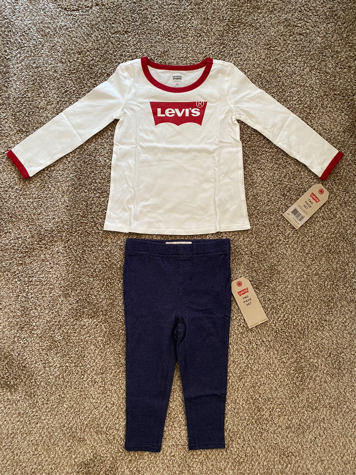 Levi’s Girls’ Baby Long Sleeve Top and Leggings 2-Piece Outfit Set, 24M