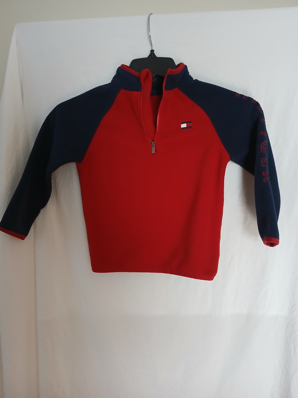 Black And Red Carter Fleece Pullover