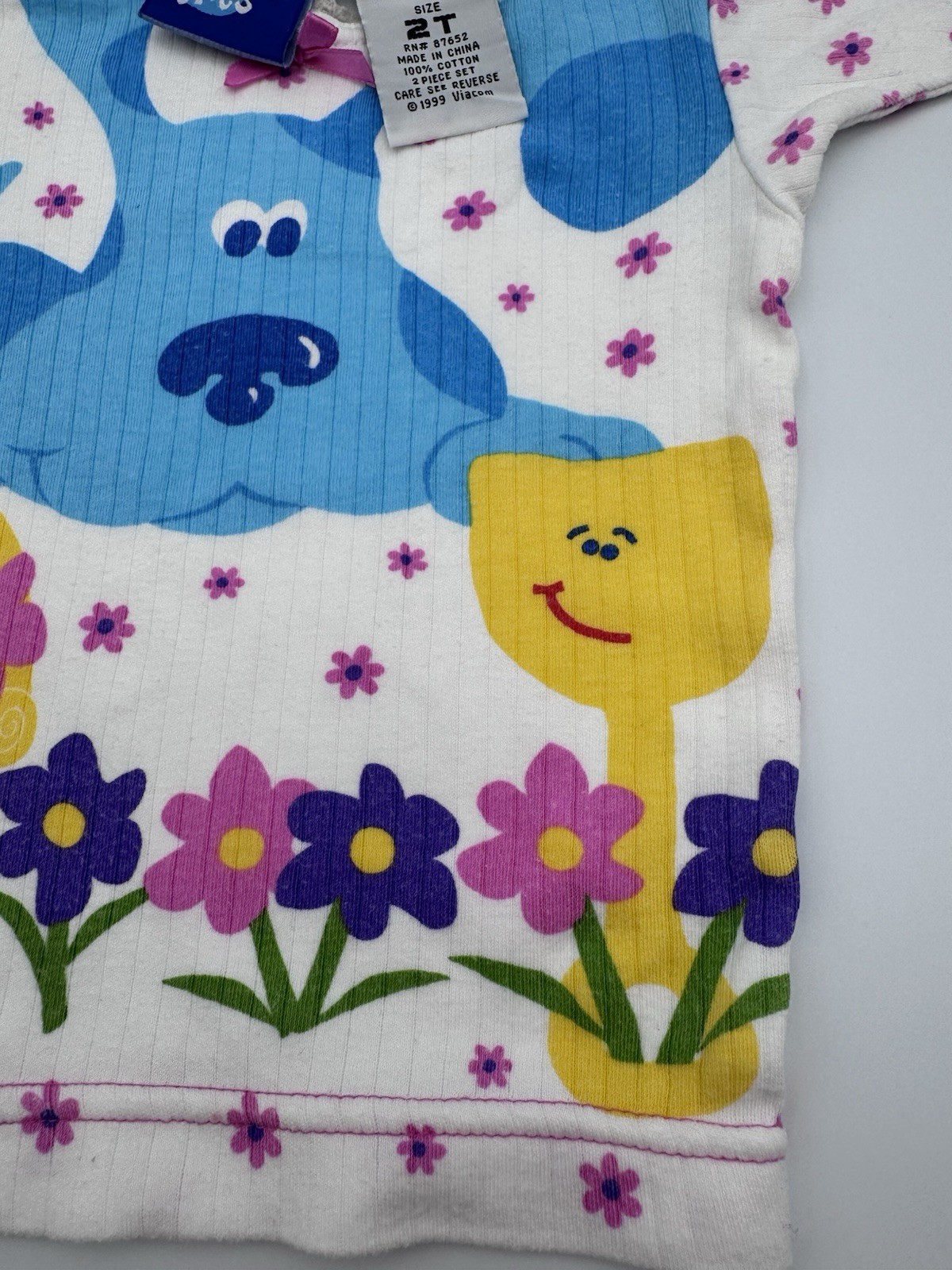 Vintage RARE 1999 Blues Clues Girls 2t 2 Piece Set Shorts and Short Sleeve Top