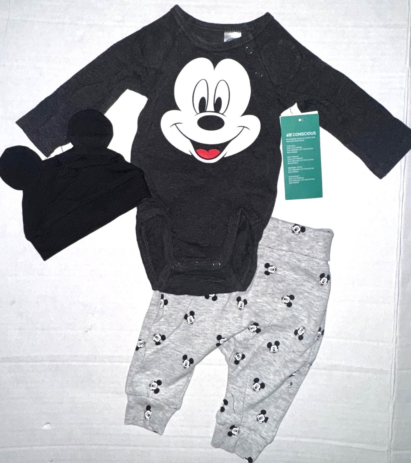 H & M DISNEY 3 piece set gray/black/white MICKEY MOUSE motif size NEWBORN