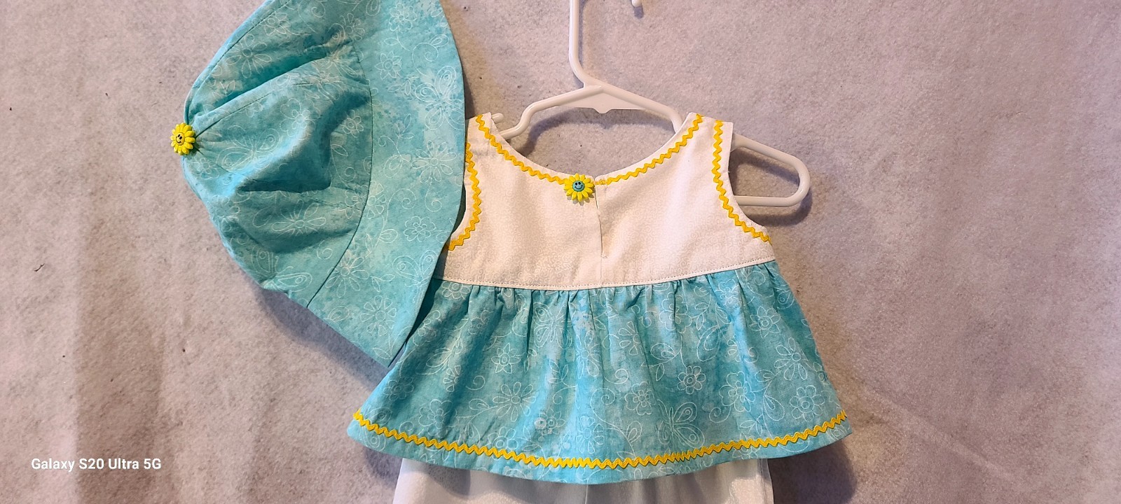 Infant Girls Size 3mn White & Teal 3 Piece Outfit Buttons & Trim