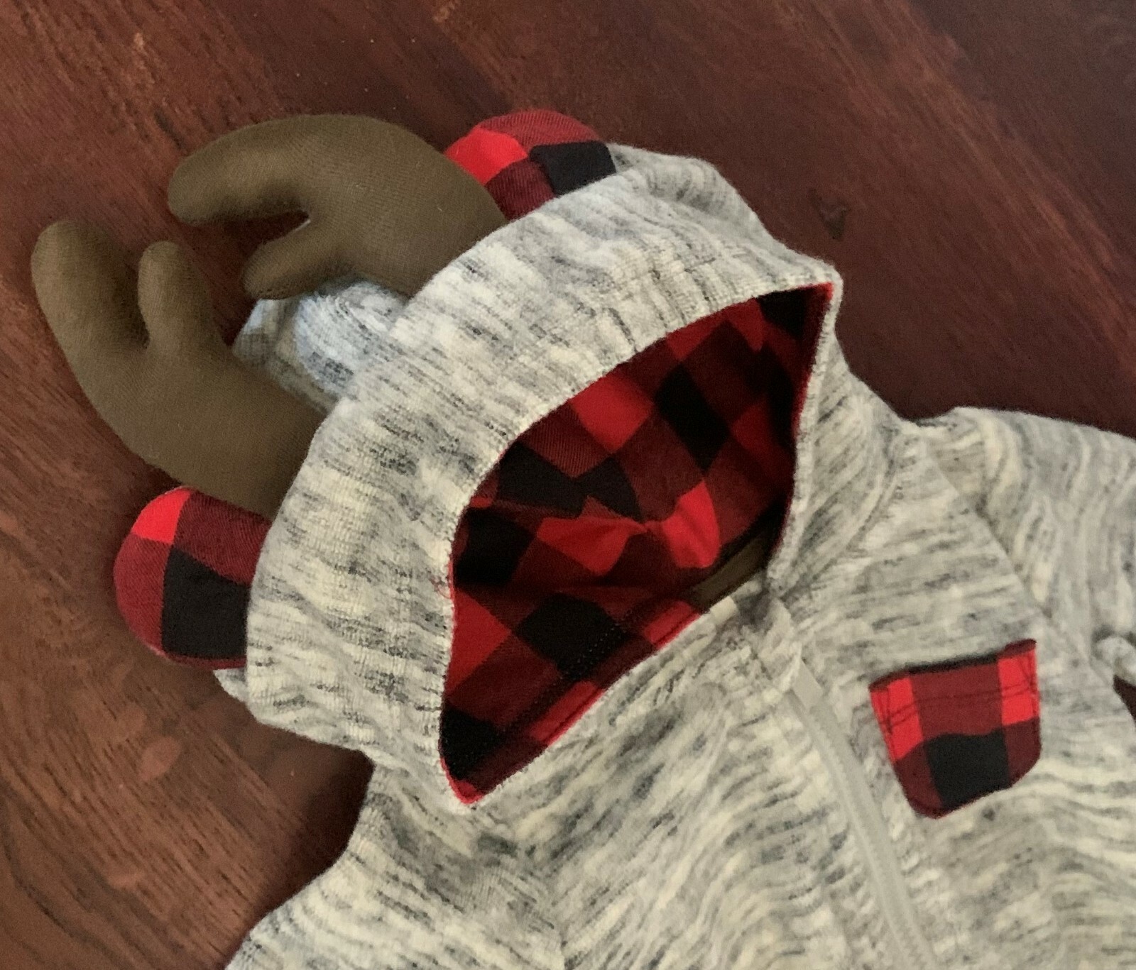 Cat & Jack zippered Spacedye Gray Body Suit With Hood Moose ears, newborn