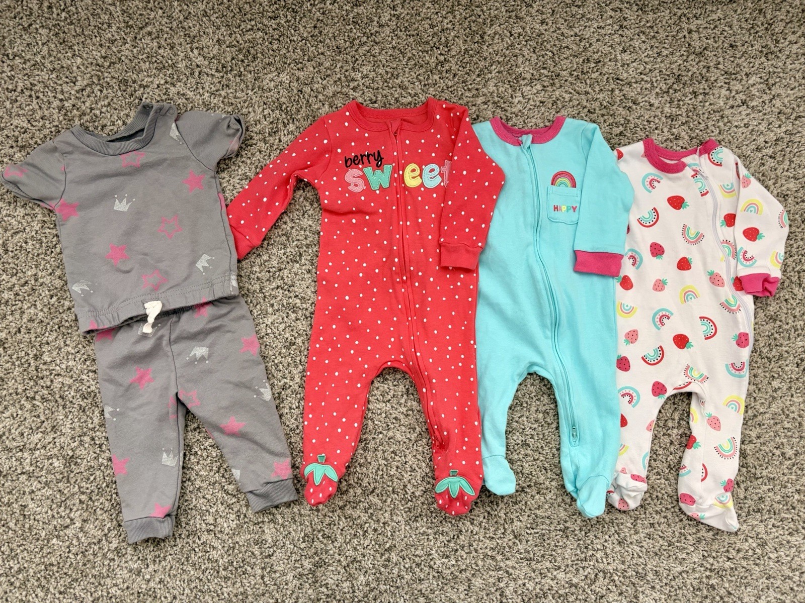 Footie Pajamas & Sweat Outfit Baby Girl 6months. 100% Cotton . Mixed Lot Of 4