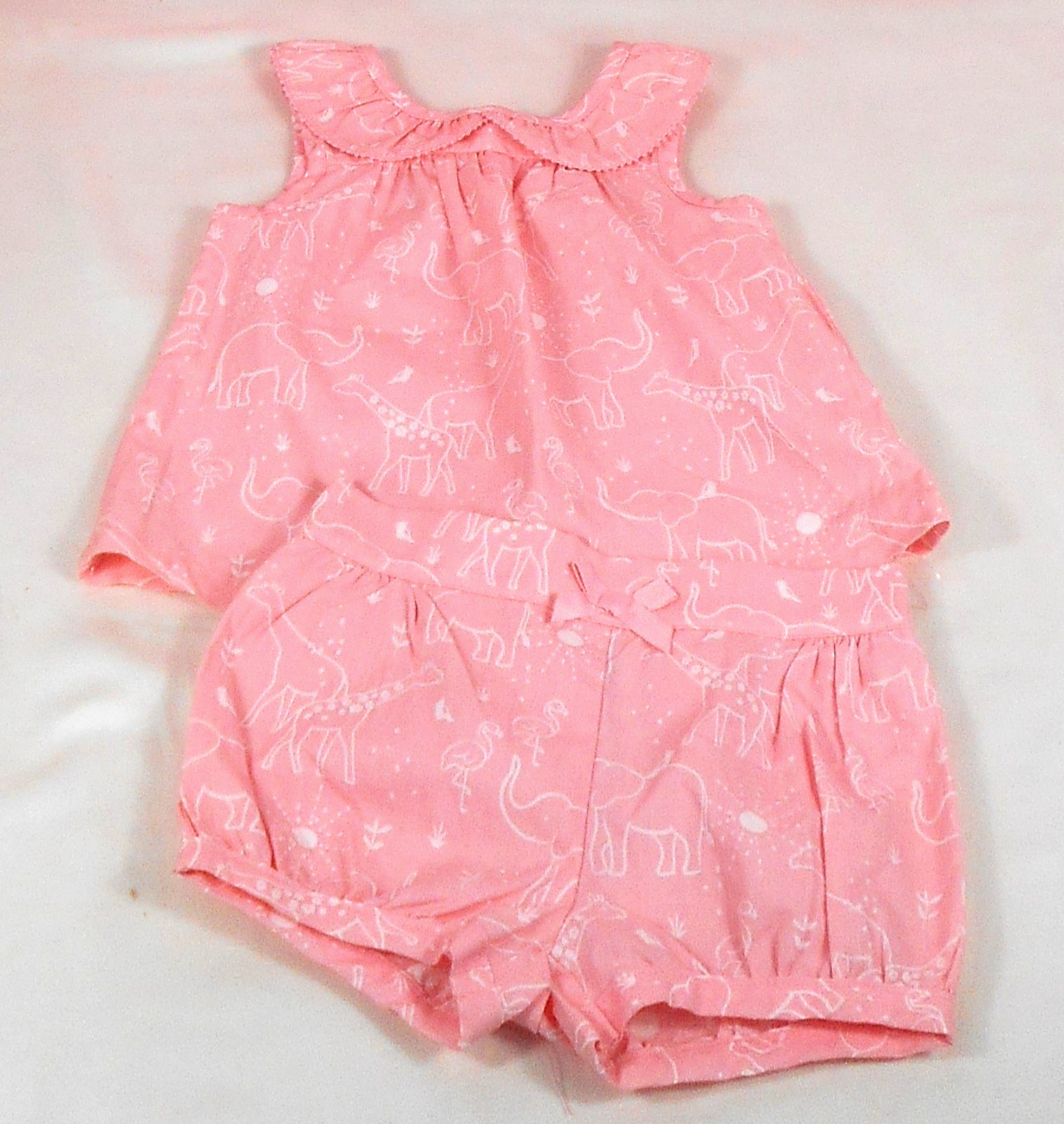 NWT_Carter’s Just One You_Baby Girl_6 Months_2 Pieces_Back Buttons_Elastic Waist