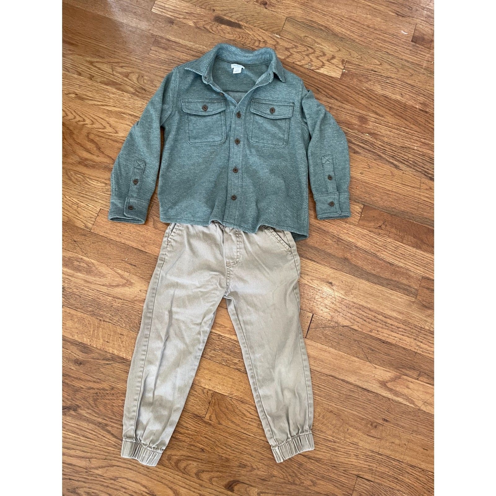 Crewcuts 4-5T button top and Ben Sherman pants 5T