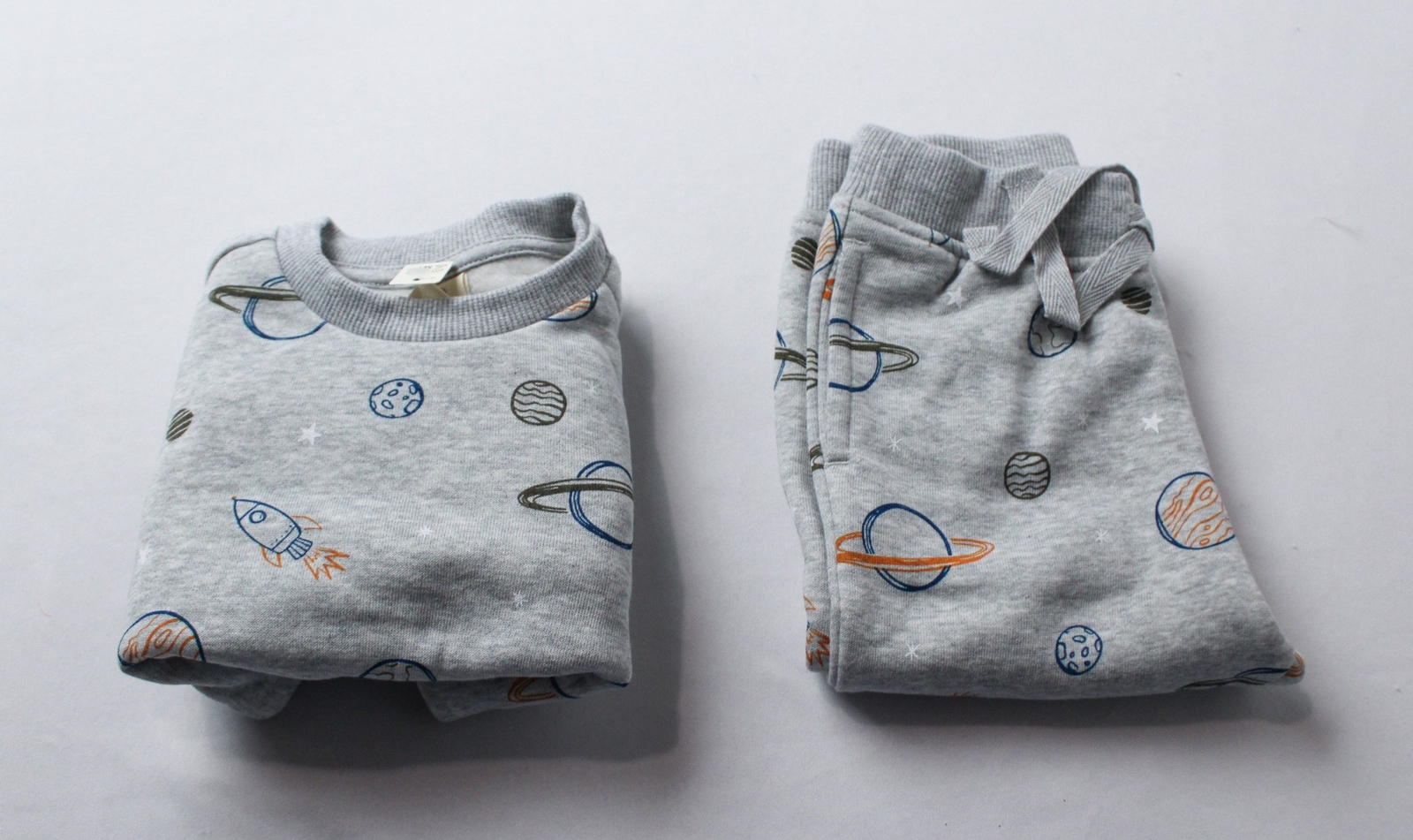 Tucker + Tate Baby’s Space Adventure 2-Piece Set CG2 Light Heather Grey Size 12M