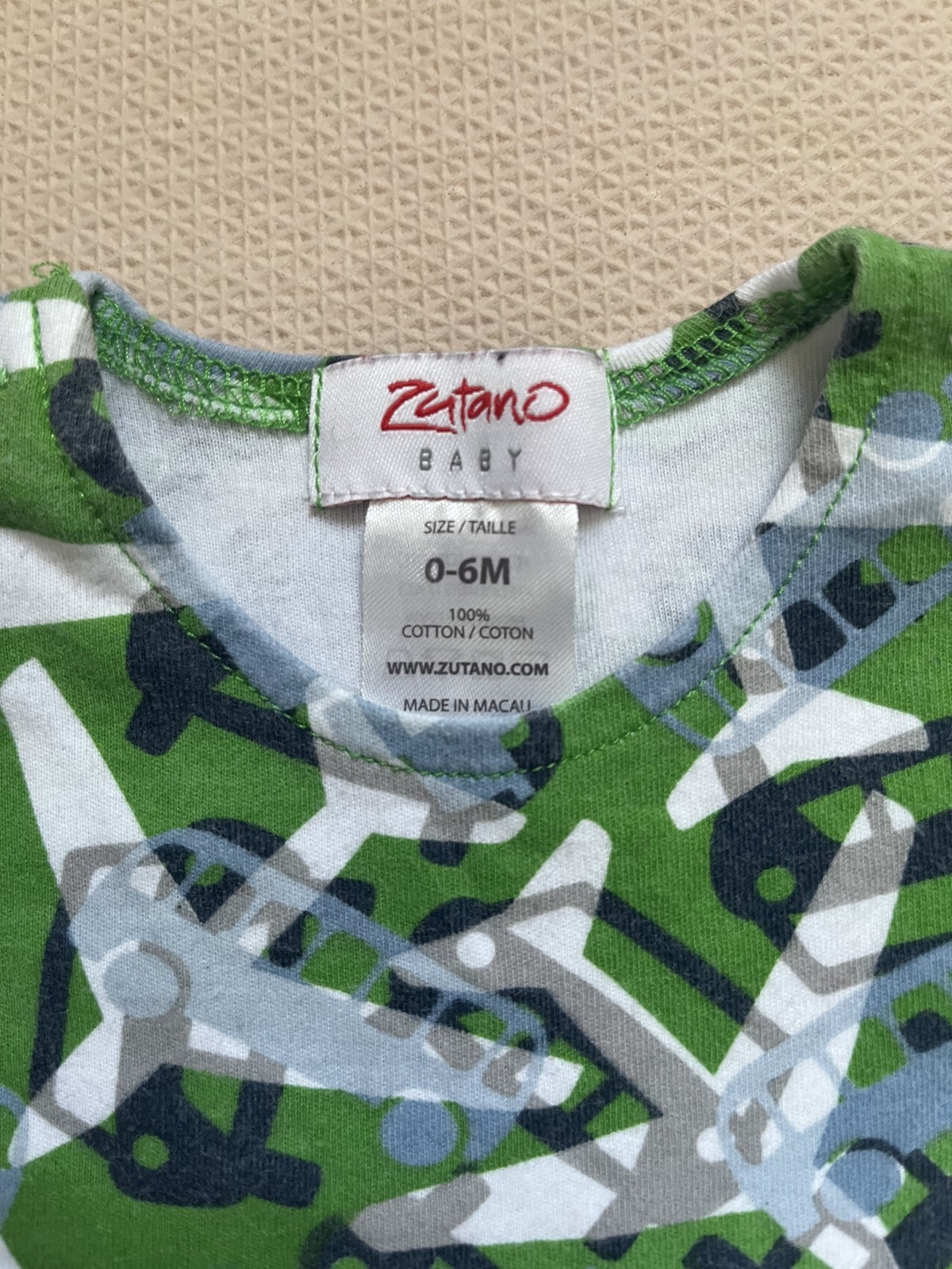 Zutano Size 0m – 6m Romper Green Planes Cars Trucks