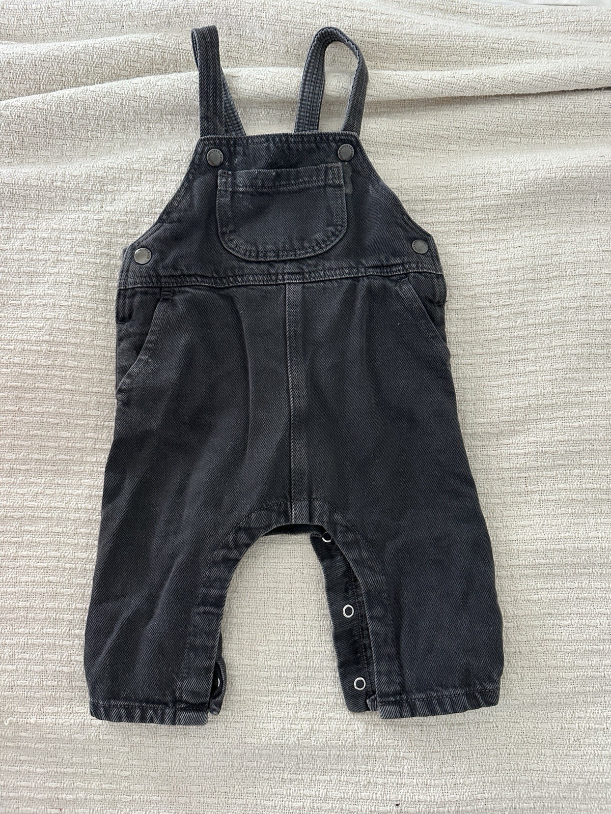 H&M Adorables Denim Overalls Dark Gray 6-9m