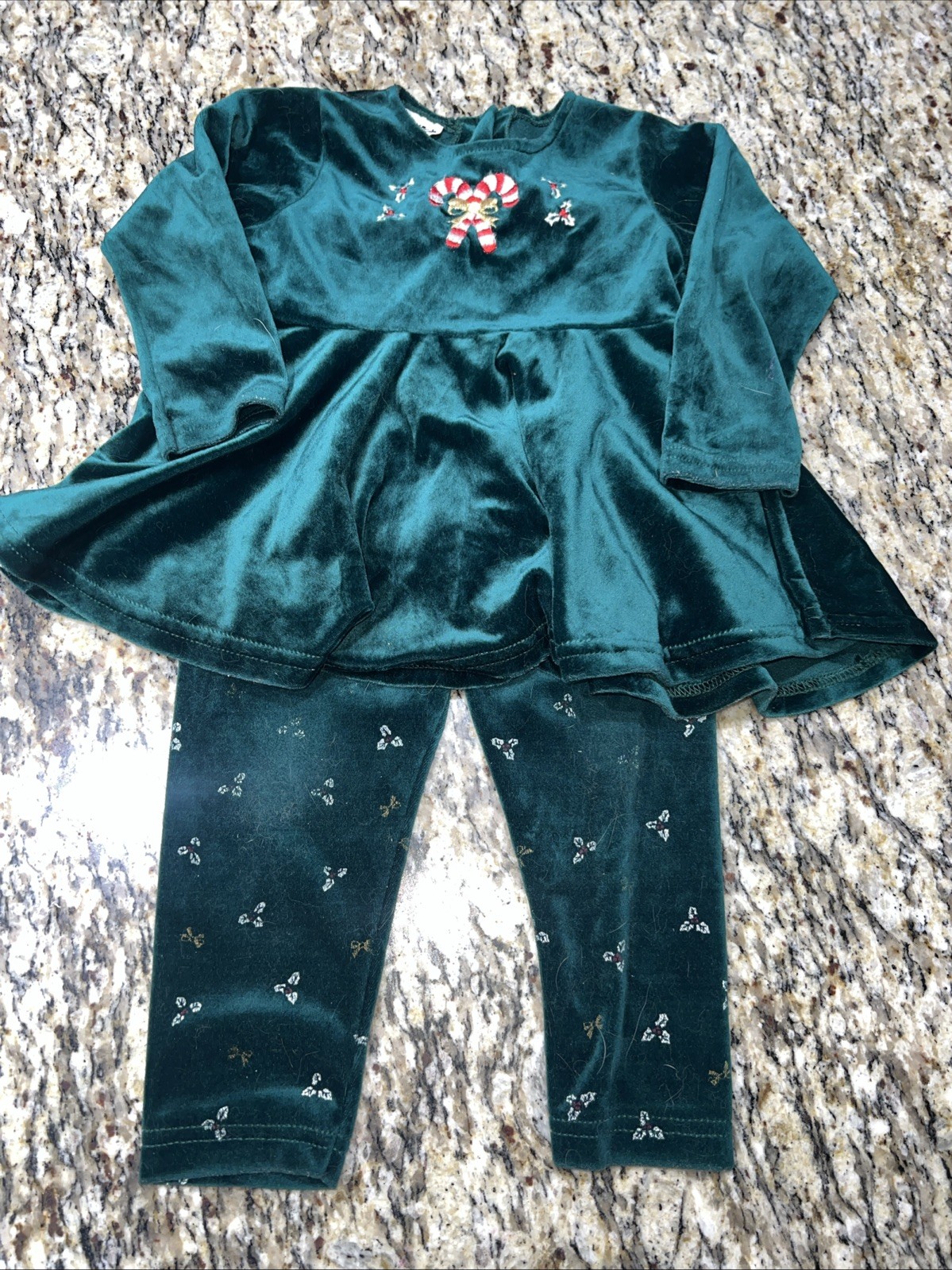 Vintage Little Lass Baby Christmas 2 Piece Outfit Size 3T Green Velvet