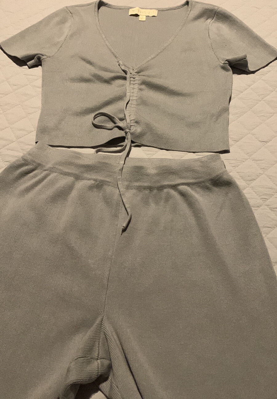 Madden Girl 2 Piece Short & Tap Knit Set Gray Size Small
