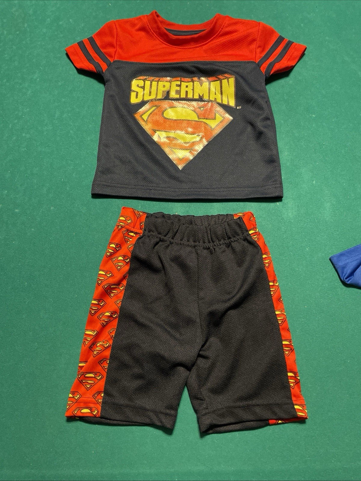 2T Boy’s Superman 2 Piece Set Top And Shorts