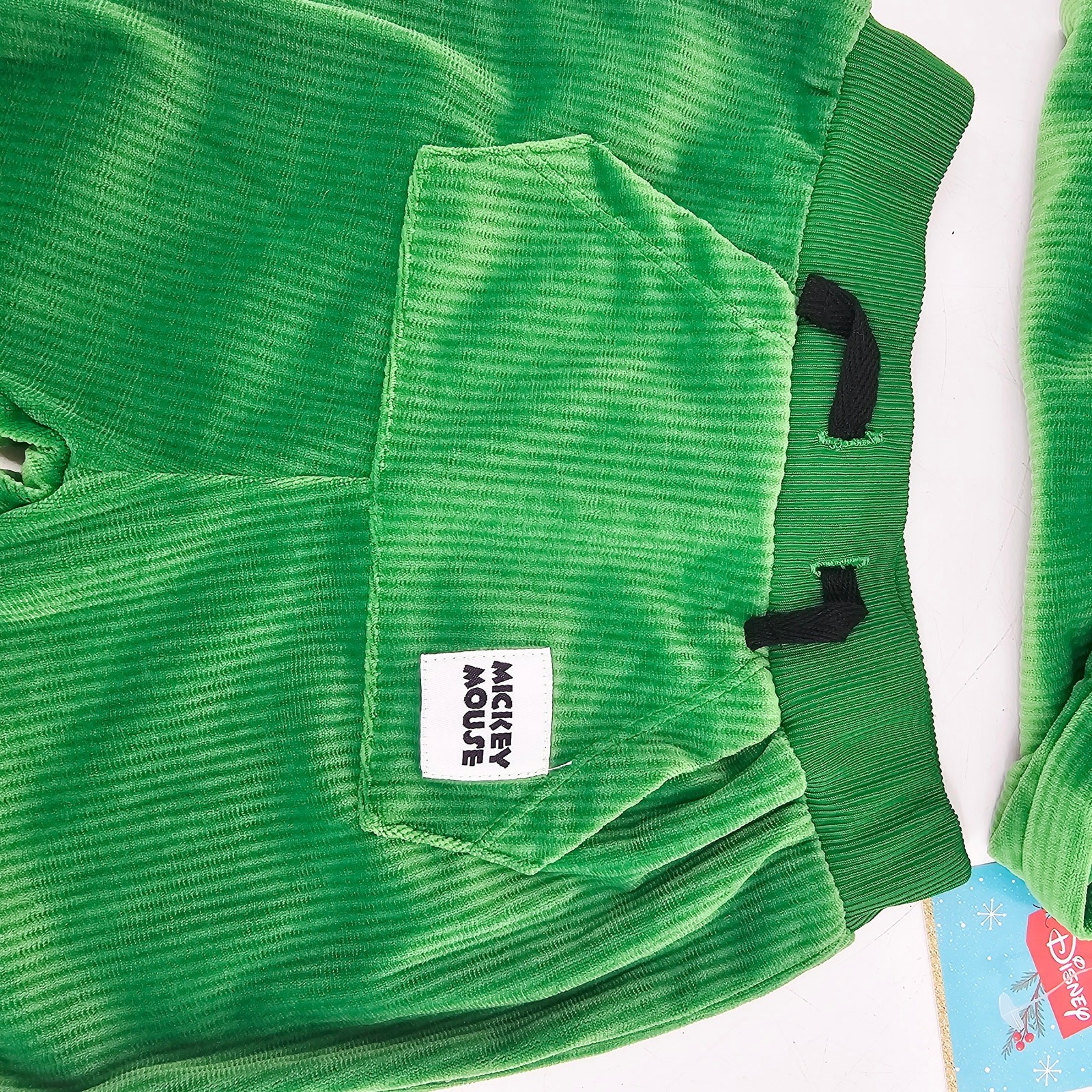 NEW Disney Mickey green velour sweatsuit 2 Piece Outfit Set Size 18 m 3476