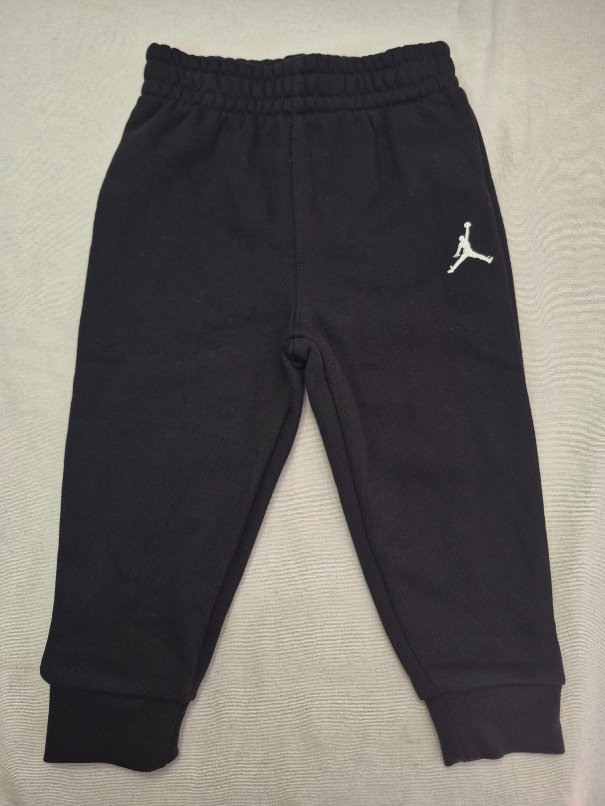 Jordan Baby 2-Piece Set Full-Zip Fleece Hoodie and Pants, Red/Blk, 18M, MSRP $50