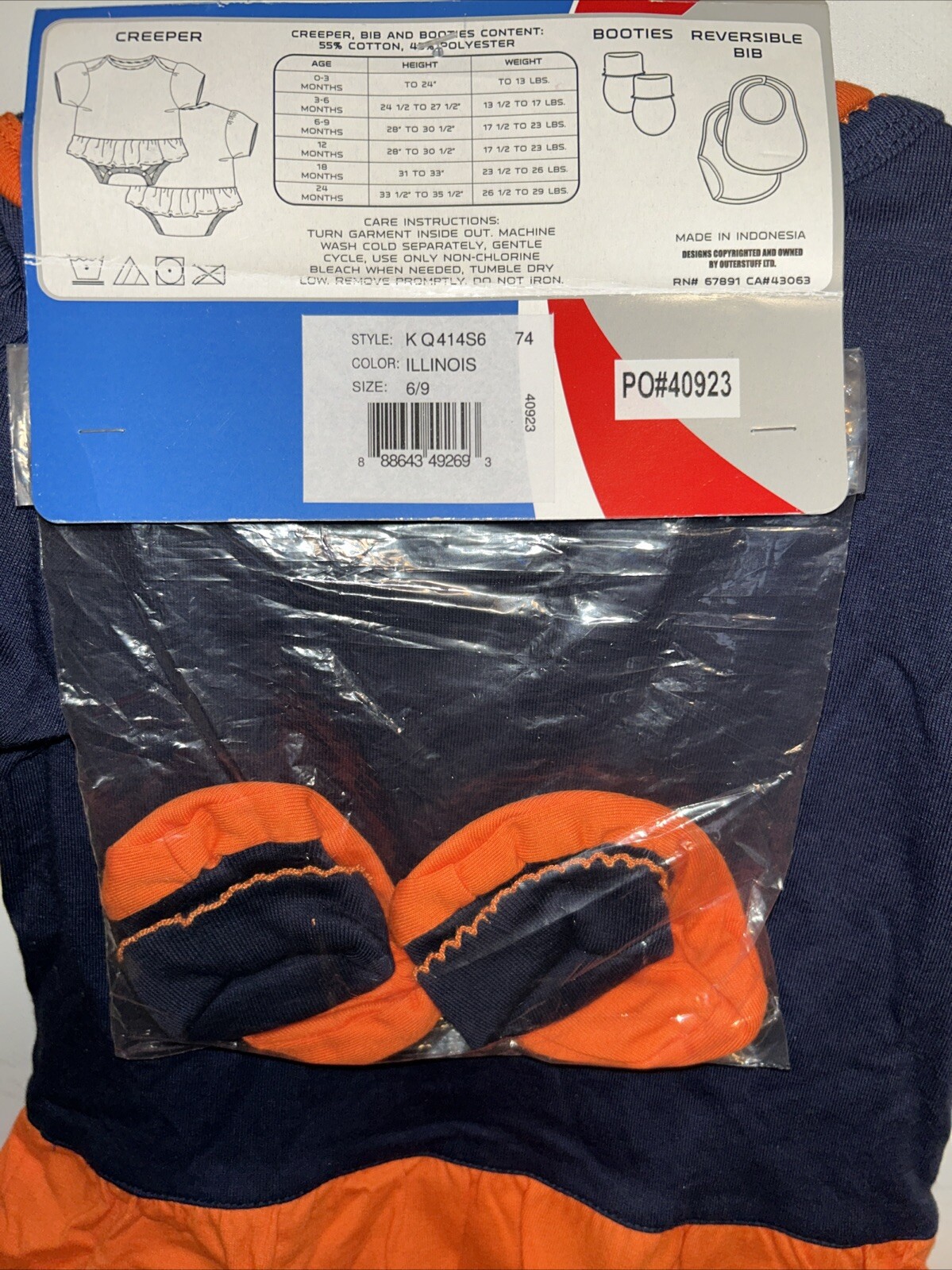 Outerstuff NCAA Illinois girls creeper, Bib, and Booties Set, 6/9