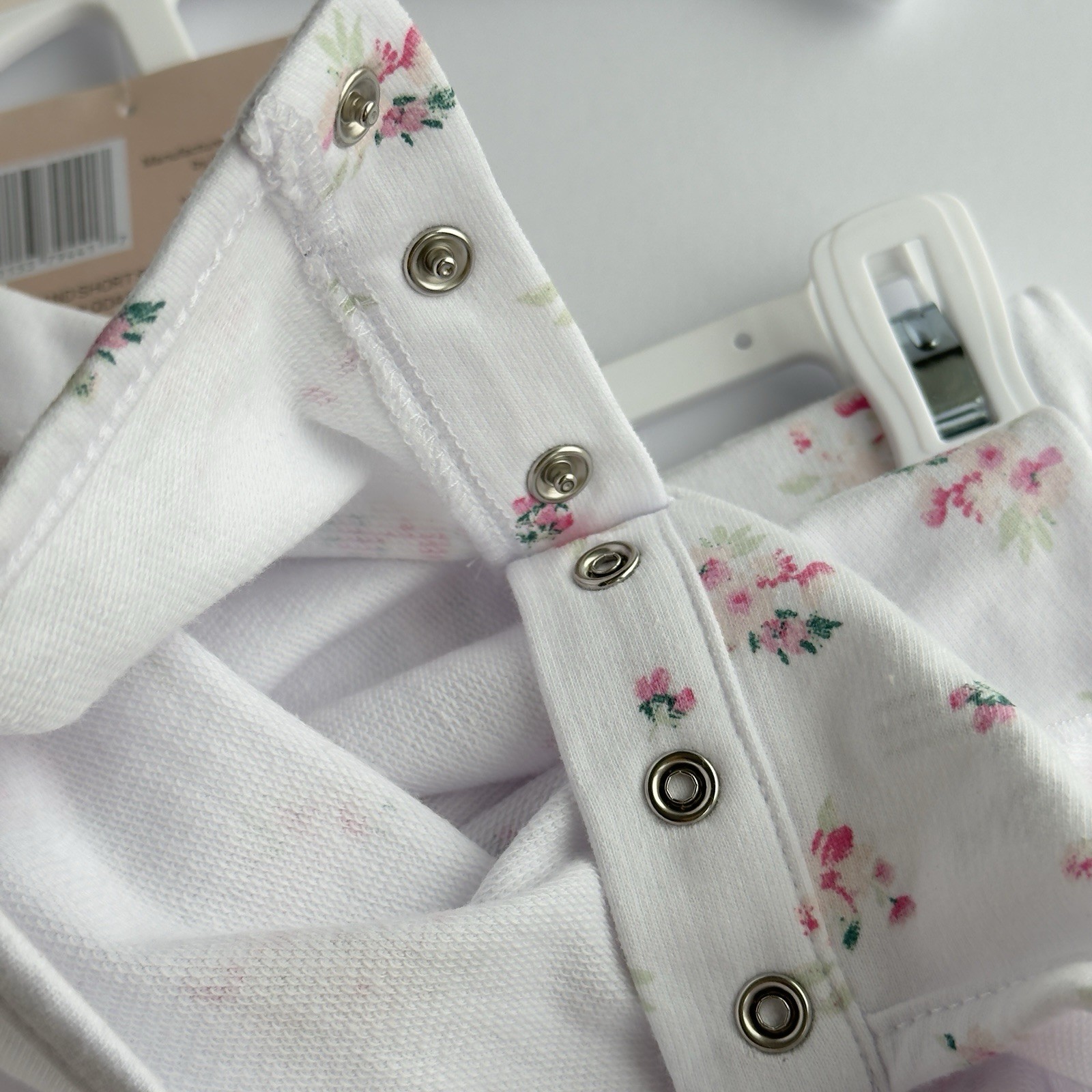 Paris Hilton Girls Baby Girls 18 Months 3-Piece Shorts Outfit White Floral NWT