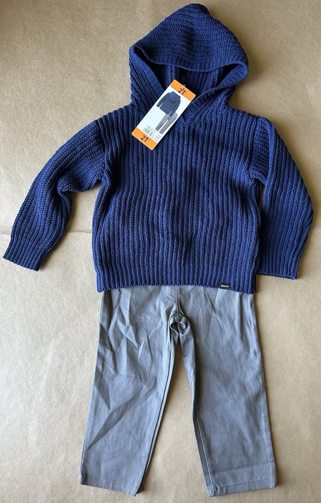 DKNY Boys 2 Piece Chenille Sweater and Pant Set Size 2T – Blue and Gray