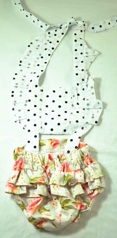 infant girl’s play outfit size 6-9 months flowers & dots bubble bottoms