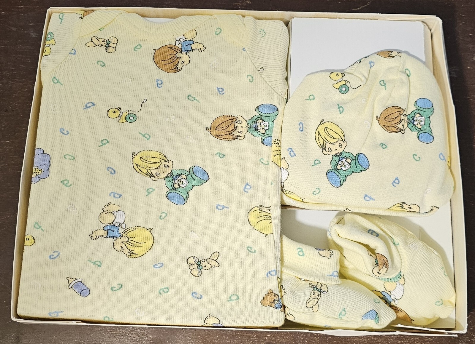 Vintage Size Newborn Bodysuit Cap Booties Precious Moments New Without Packaging