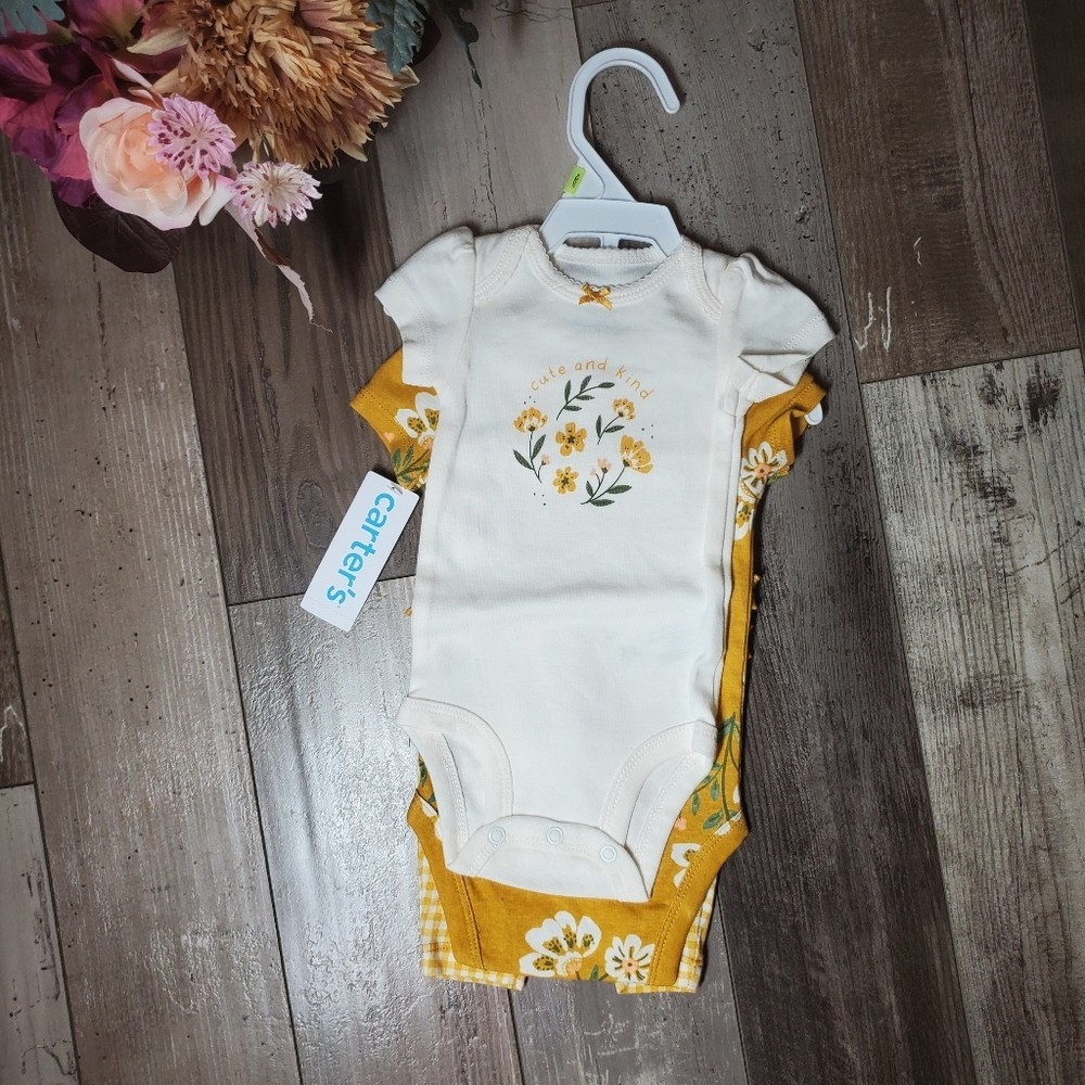 NWT Carter’s Mustard Yellow and Cream 3pc Baby Outfit Size 3m 100% Cotton