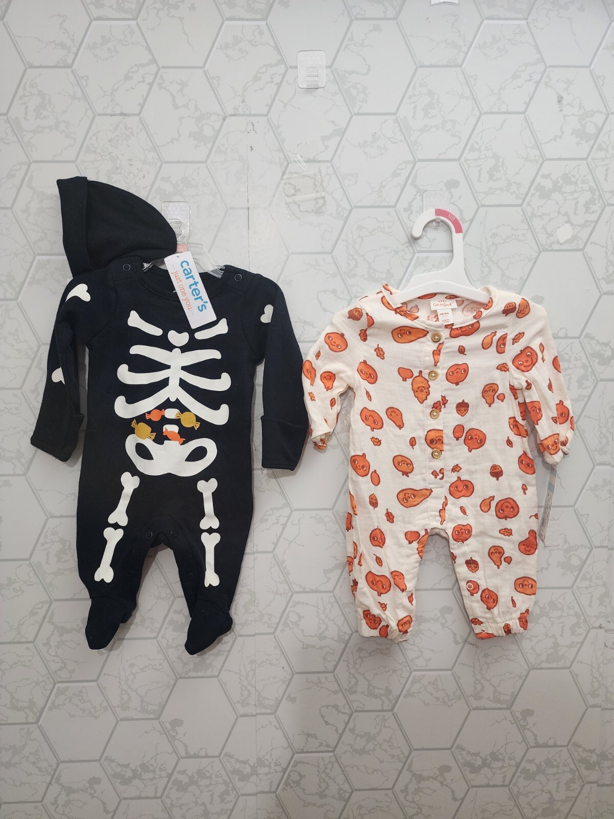 Nwt Unisex Boy’s or Girl’s Halloween Thanksgiving Clothes Bundle, Size NB
